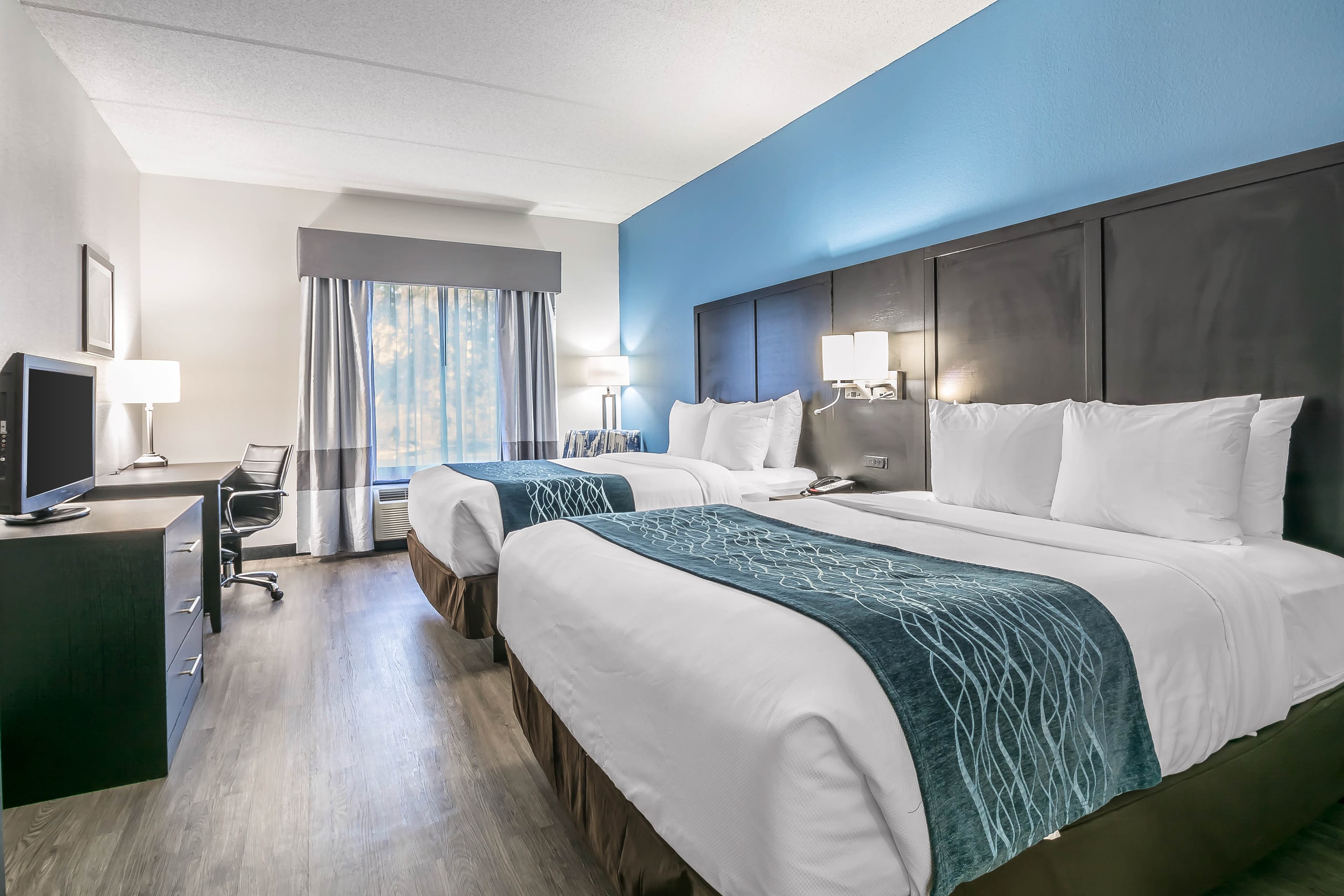 Comfort Inn University — 17
