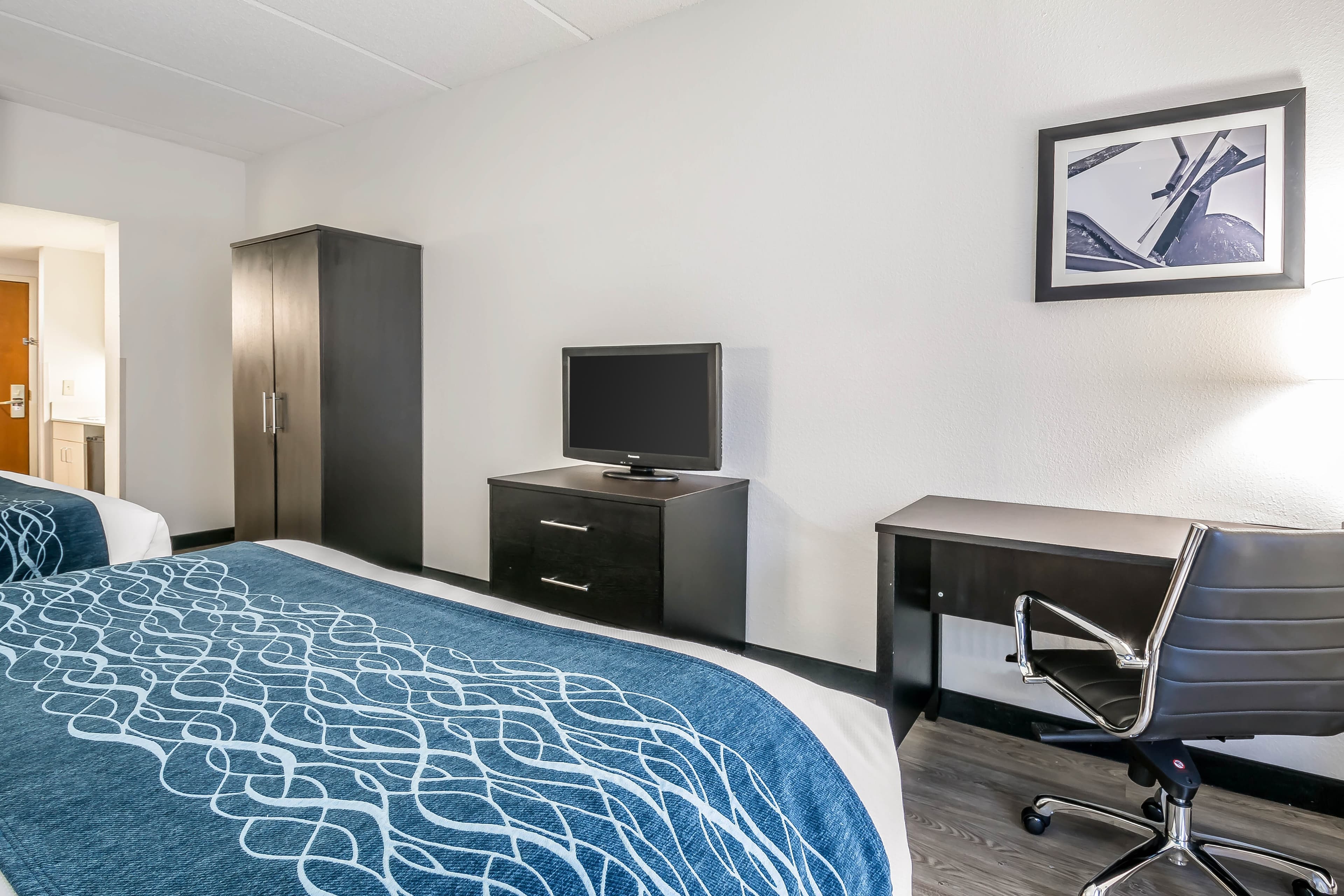 Comfort Inn University — 18