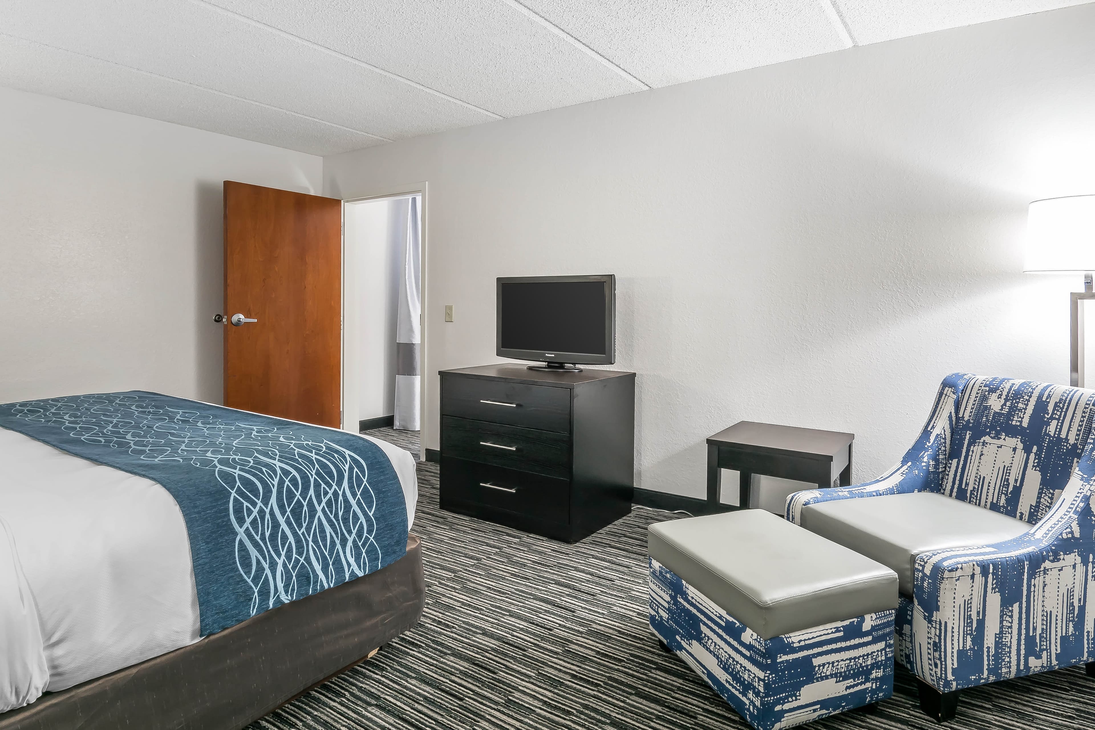 Comfort Inn University — 12