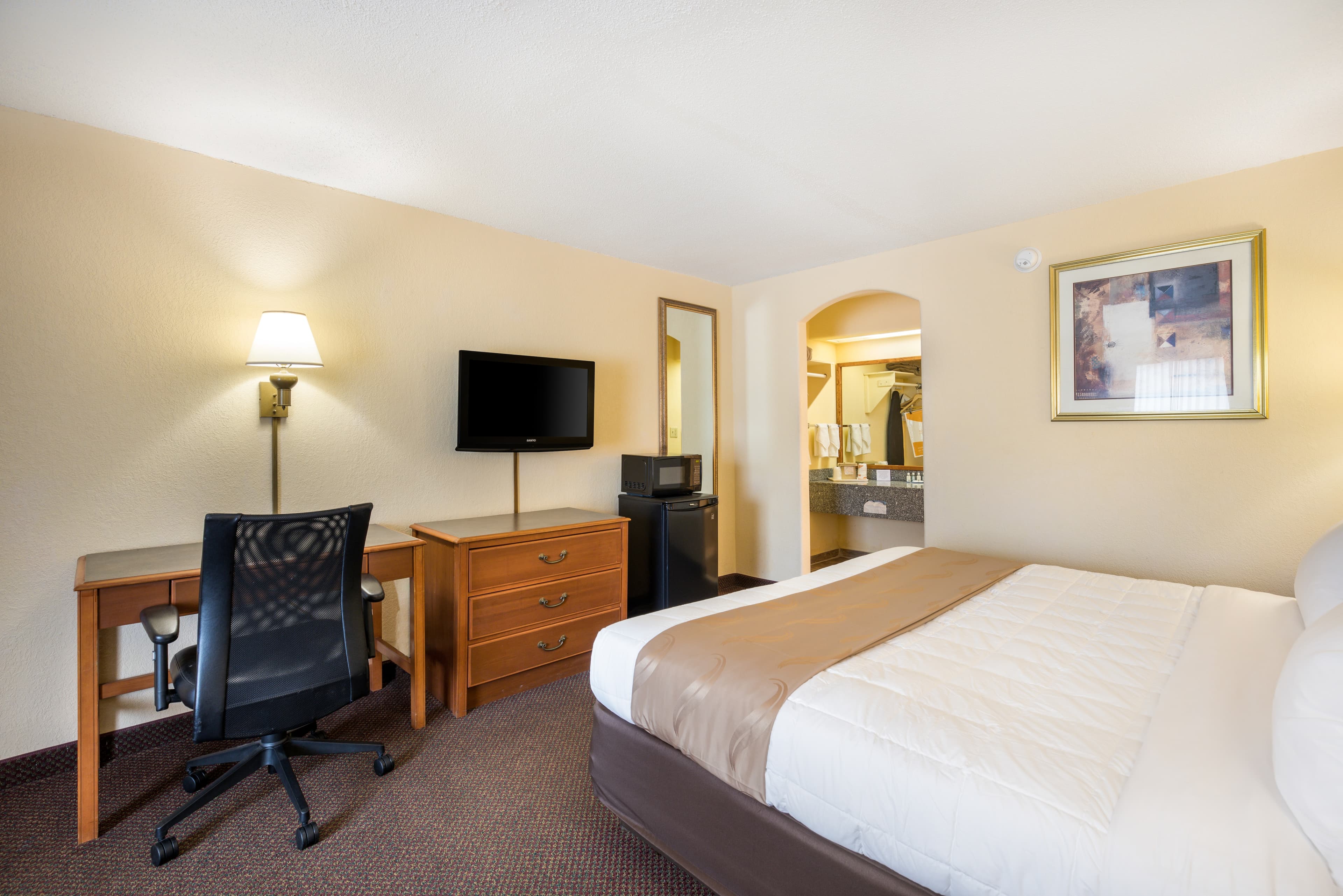 Quality Inn White Springs Suwanee - Image 4