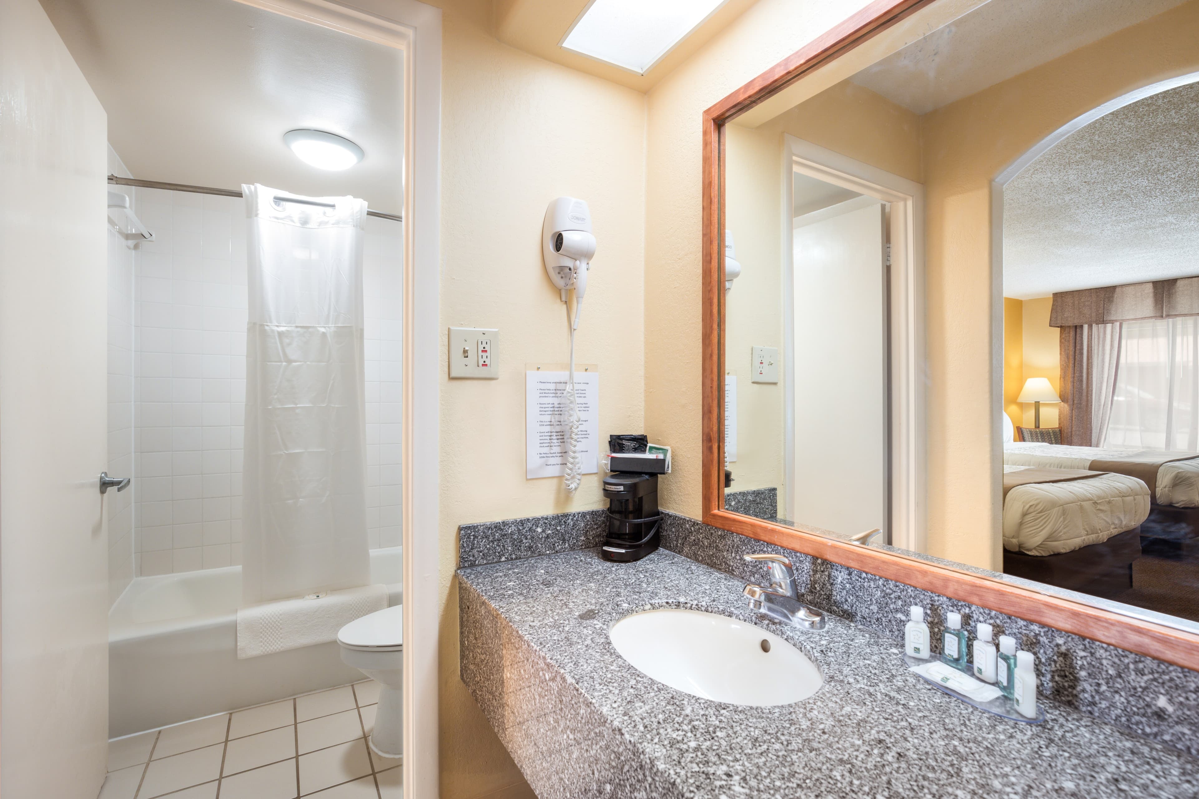 Quality Inn White Springs Suwanee — 7