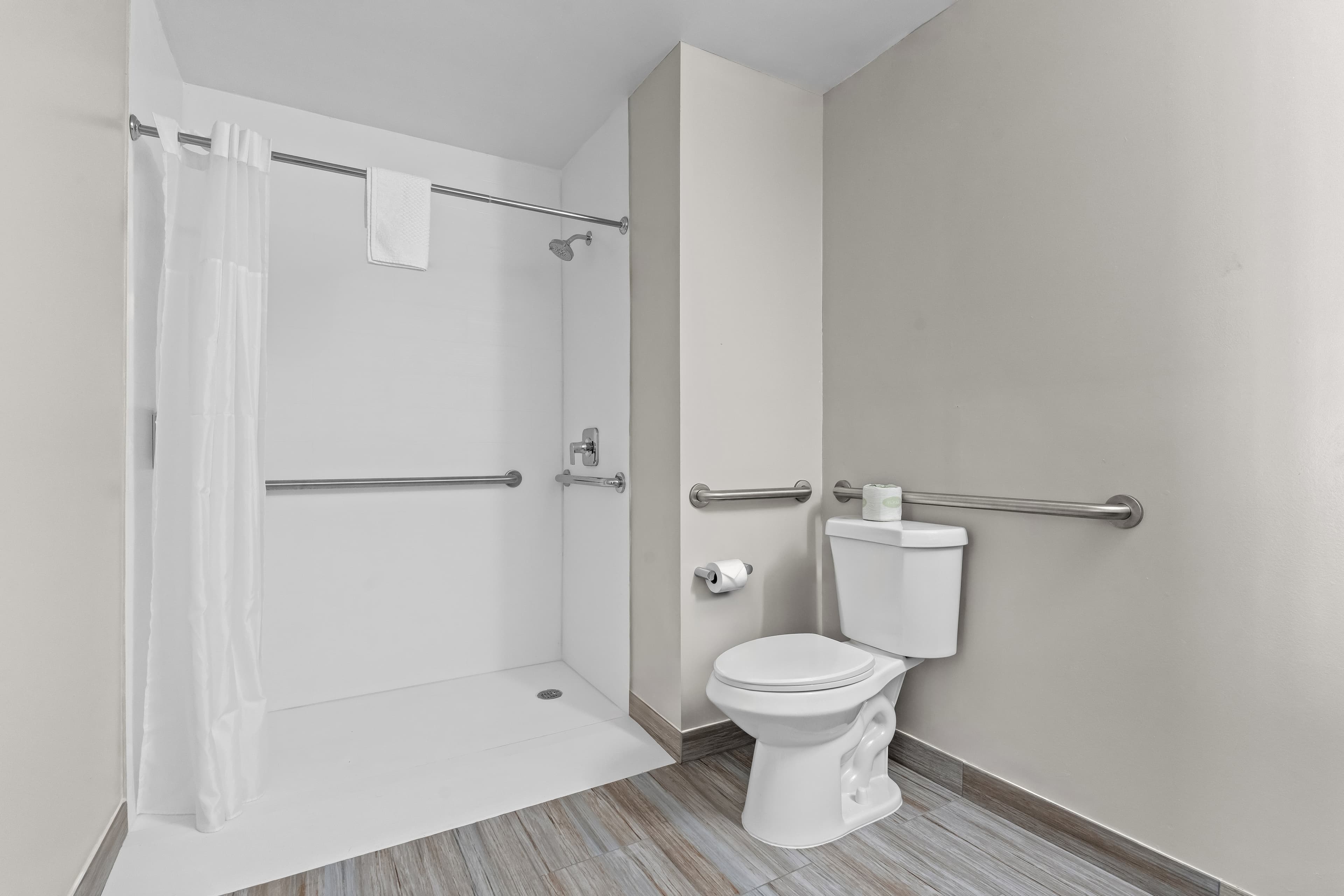 Quality Inn & Suites Ocala I-75 — 15
