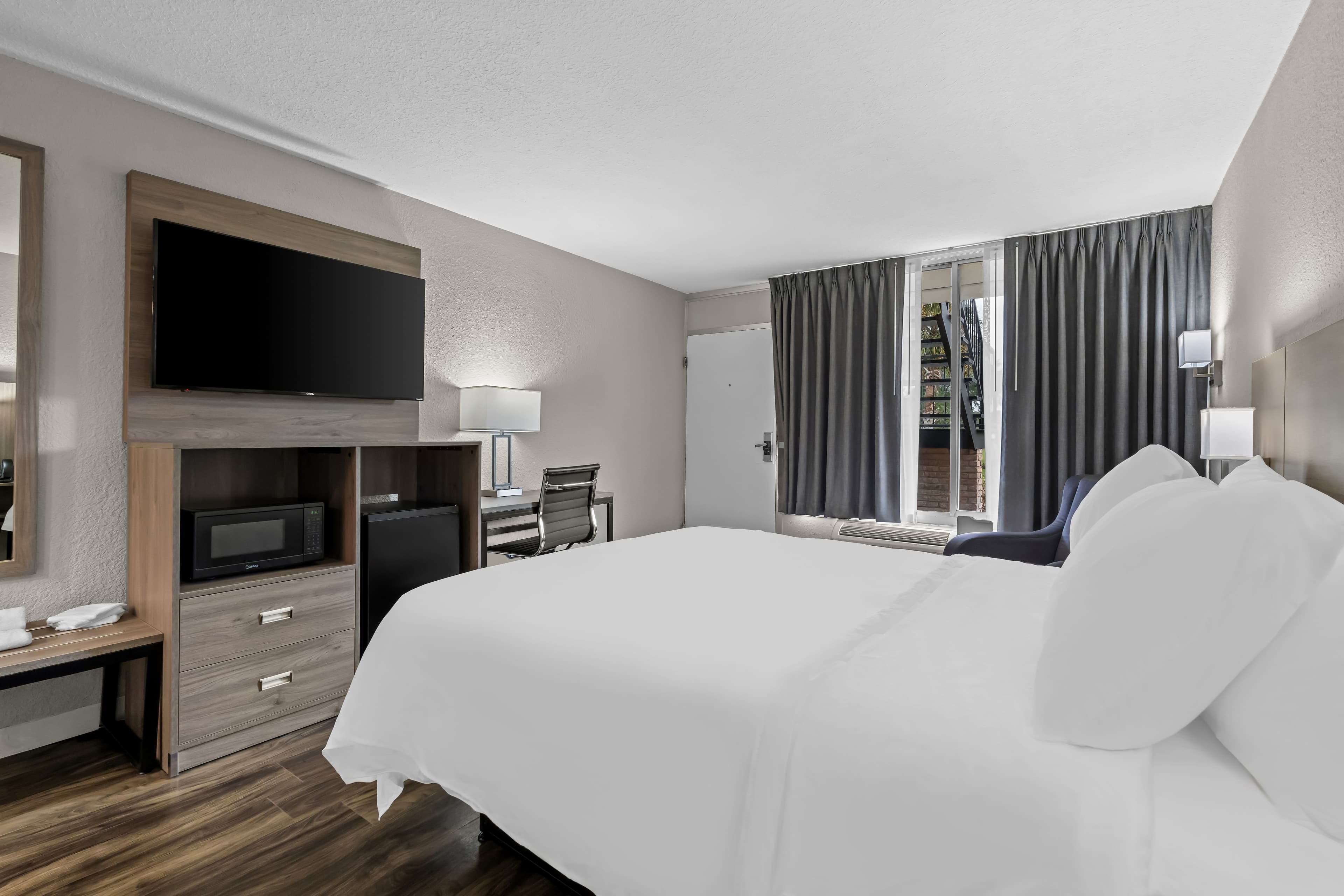 Quality Inn & Suites Ocala I-75 — 7
