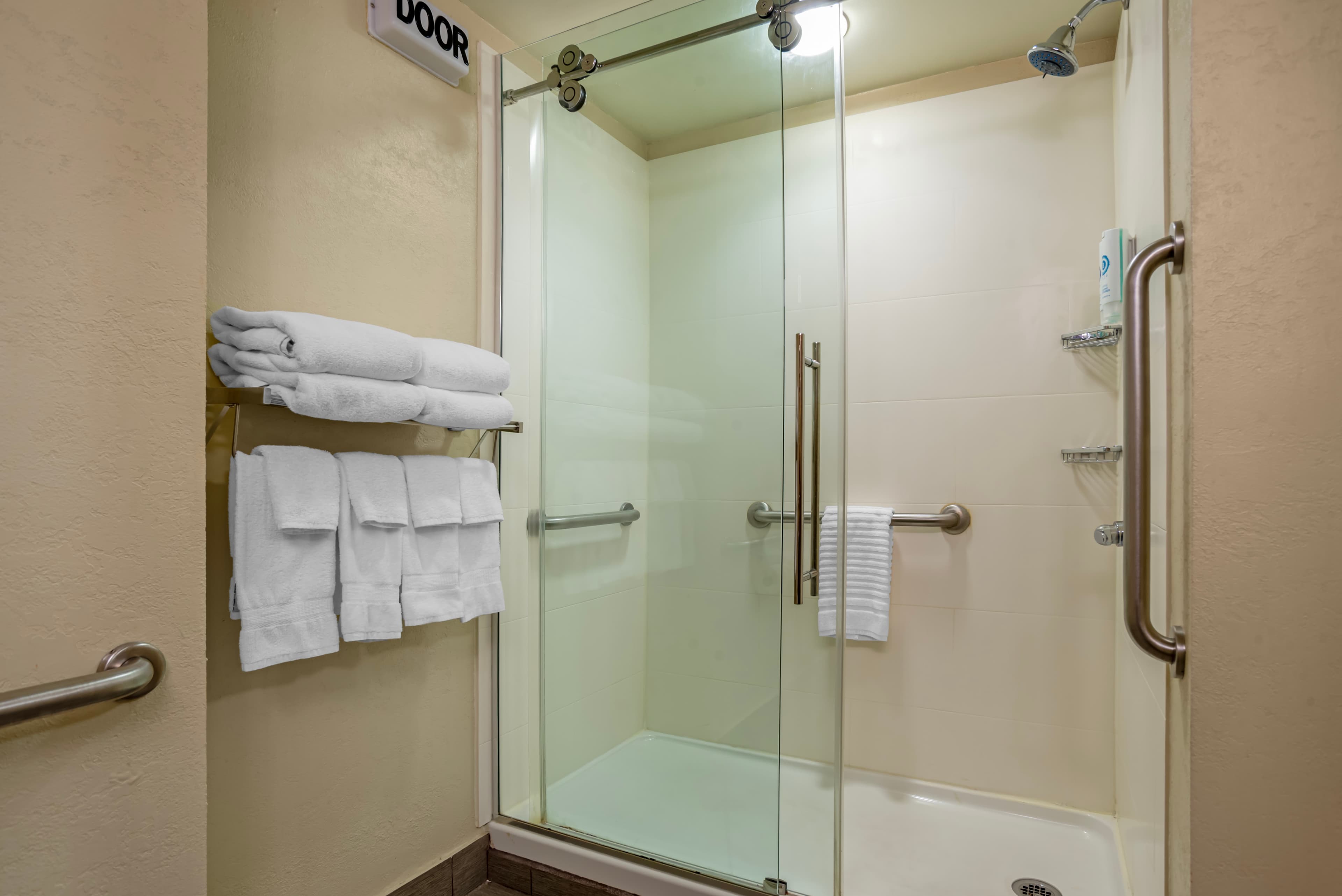 Comfort Suites Tallahassee Capitol - University Area — 13