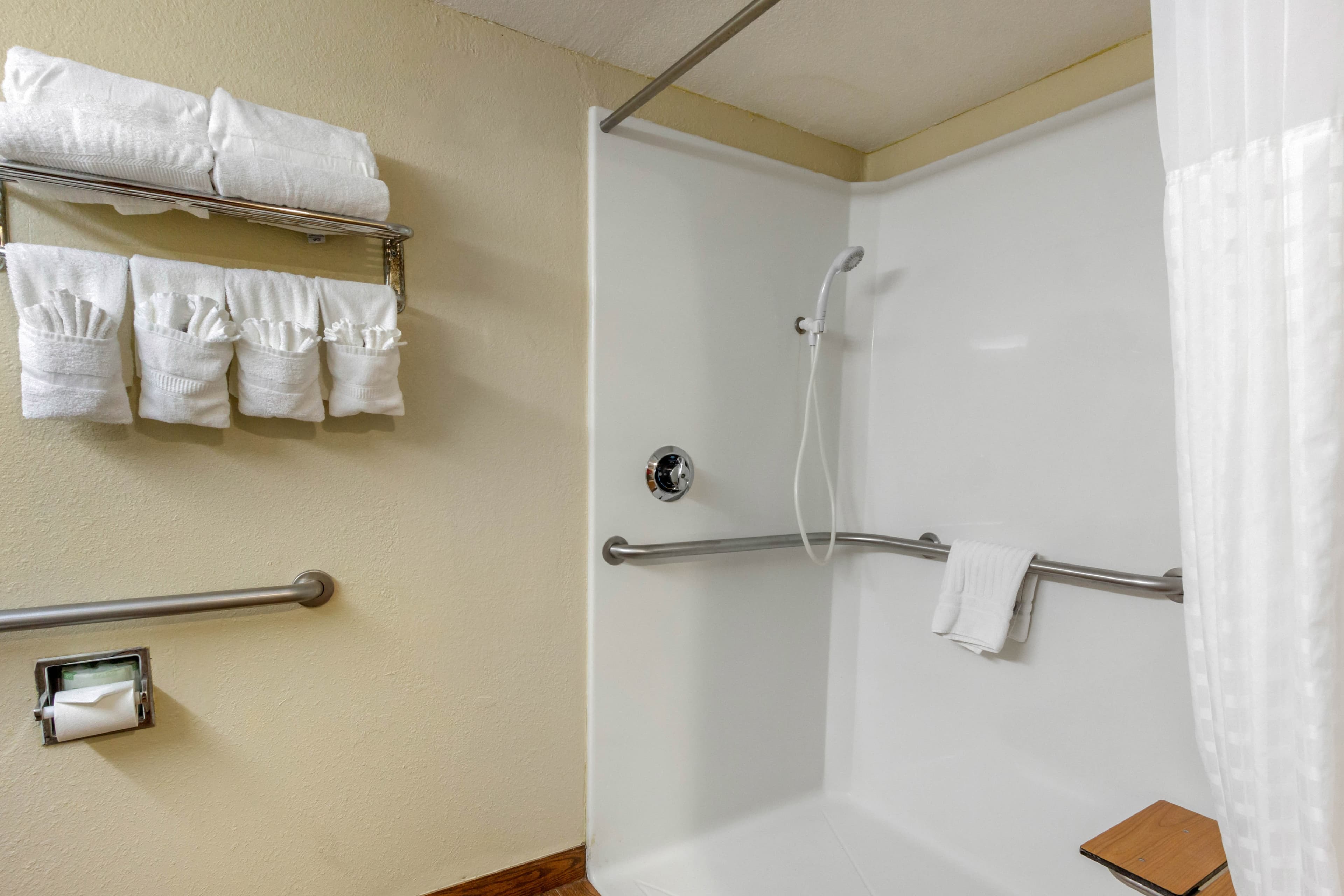 Comfort Inn St Petersburg North — 15