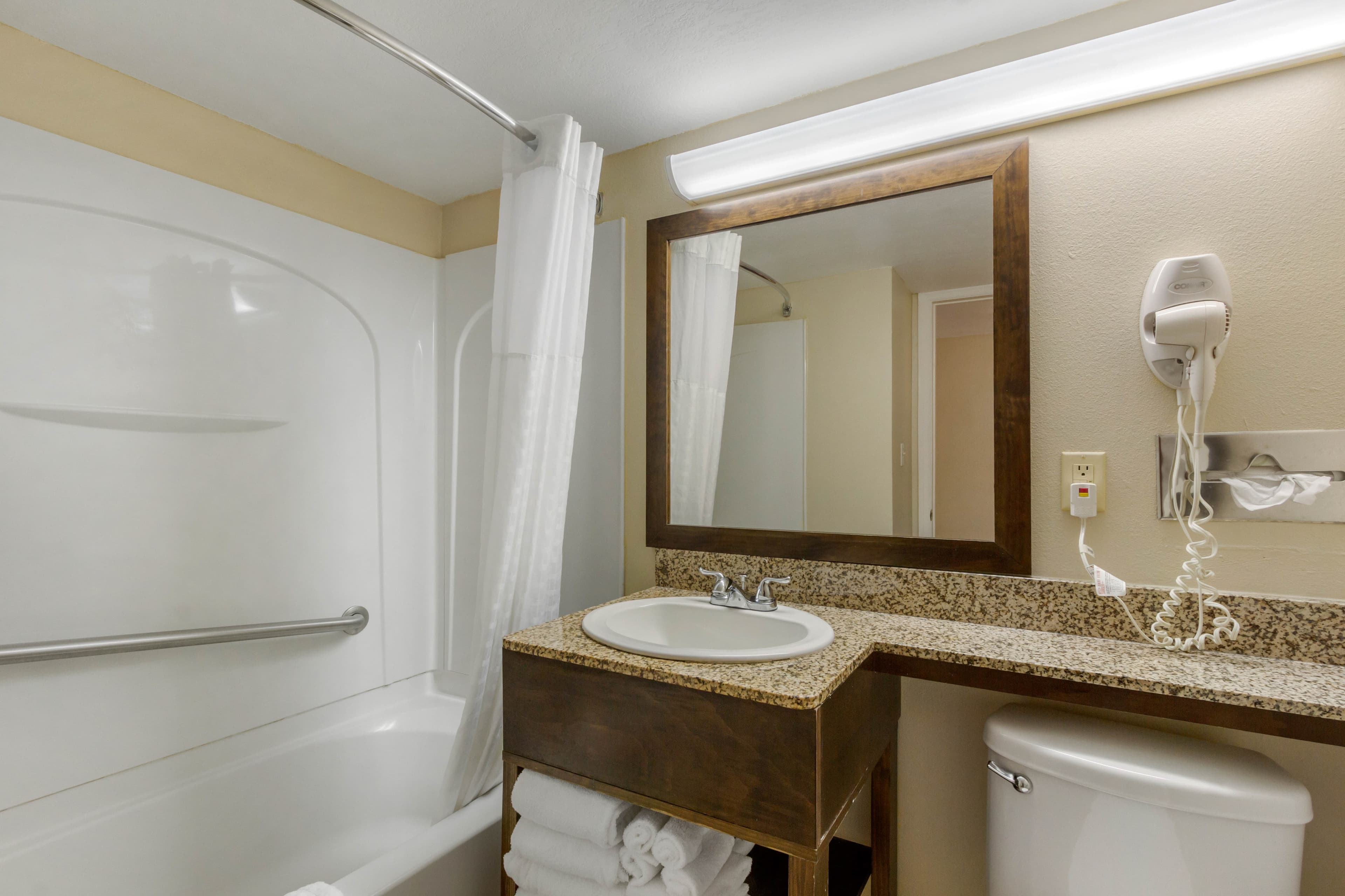 Comfort Inn St Petersburg North — 21