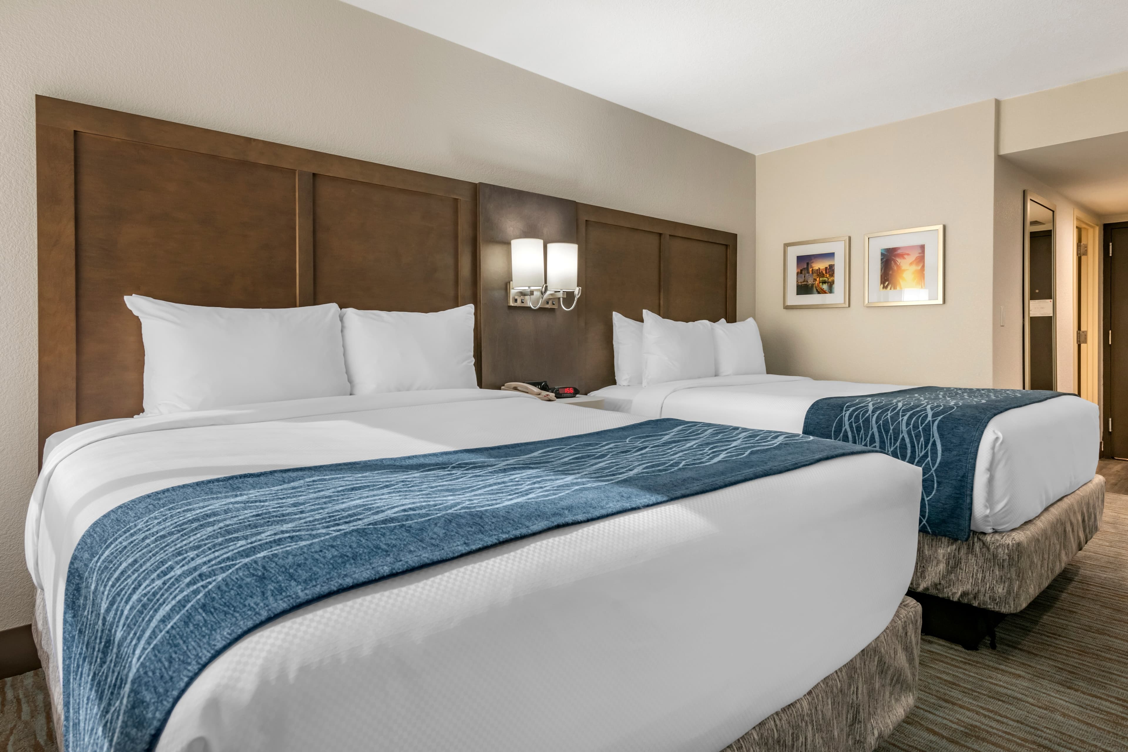 Comfort Inn & Suites Downtown Brickell-Port of Miami — 17