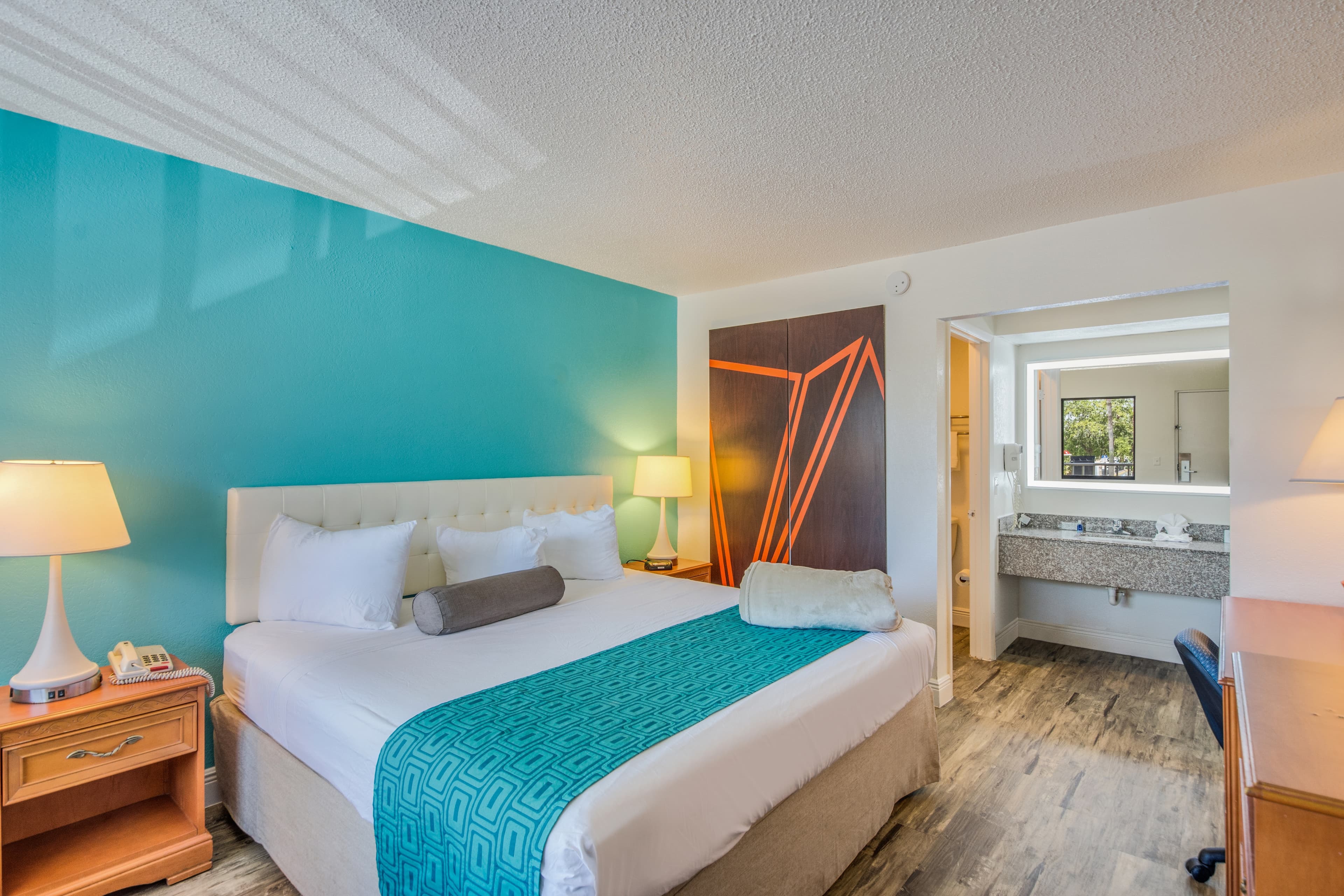 Rodeway Inn Port Richey North - Image 2