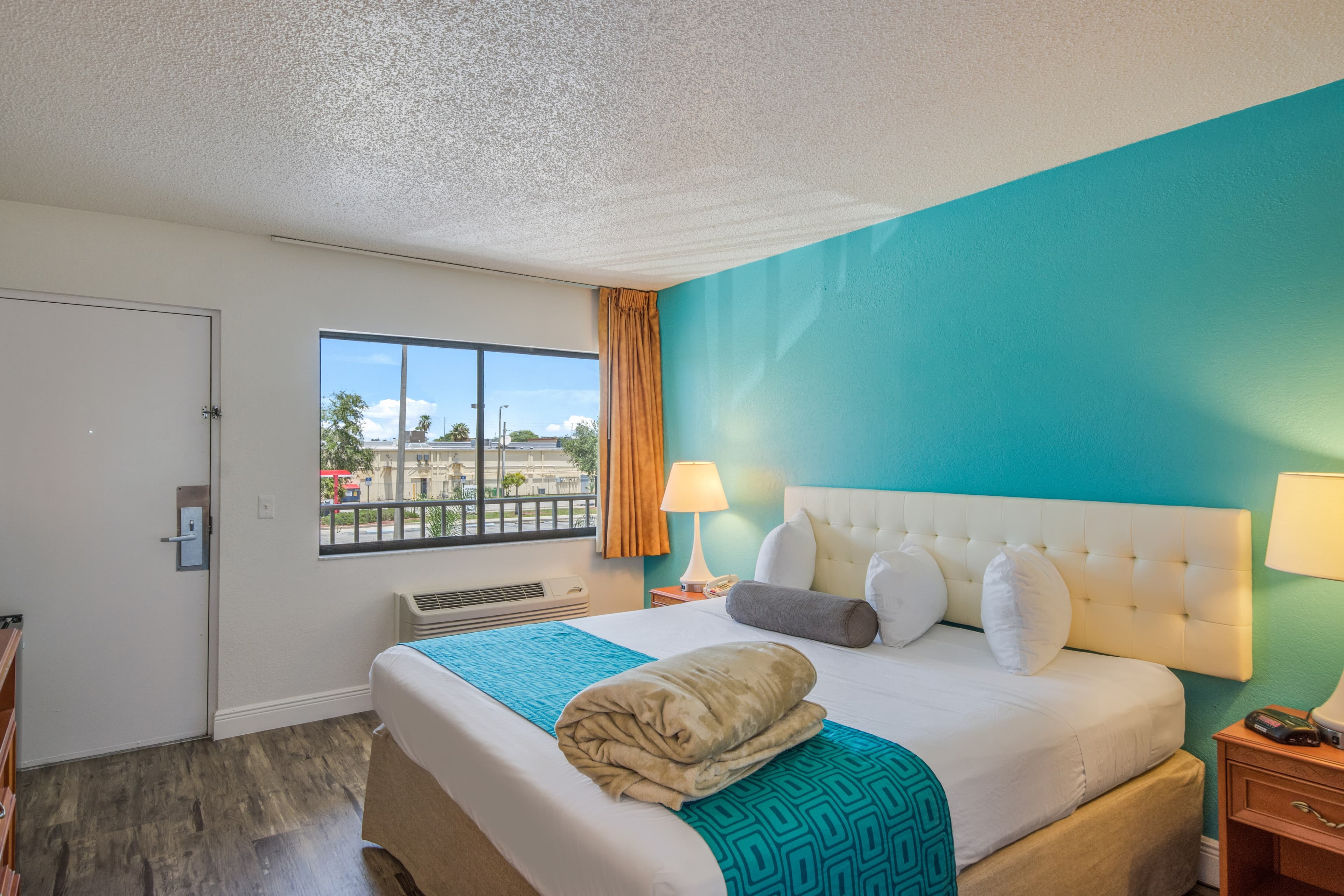 Rodeway Inn Port Richey North - Image 4