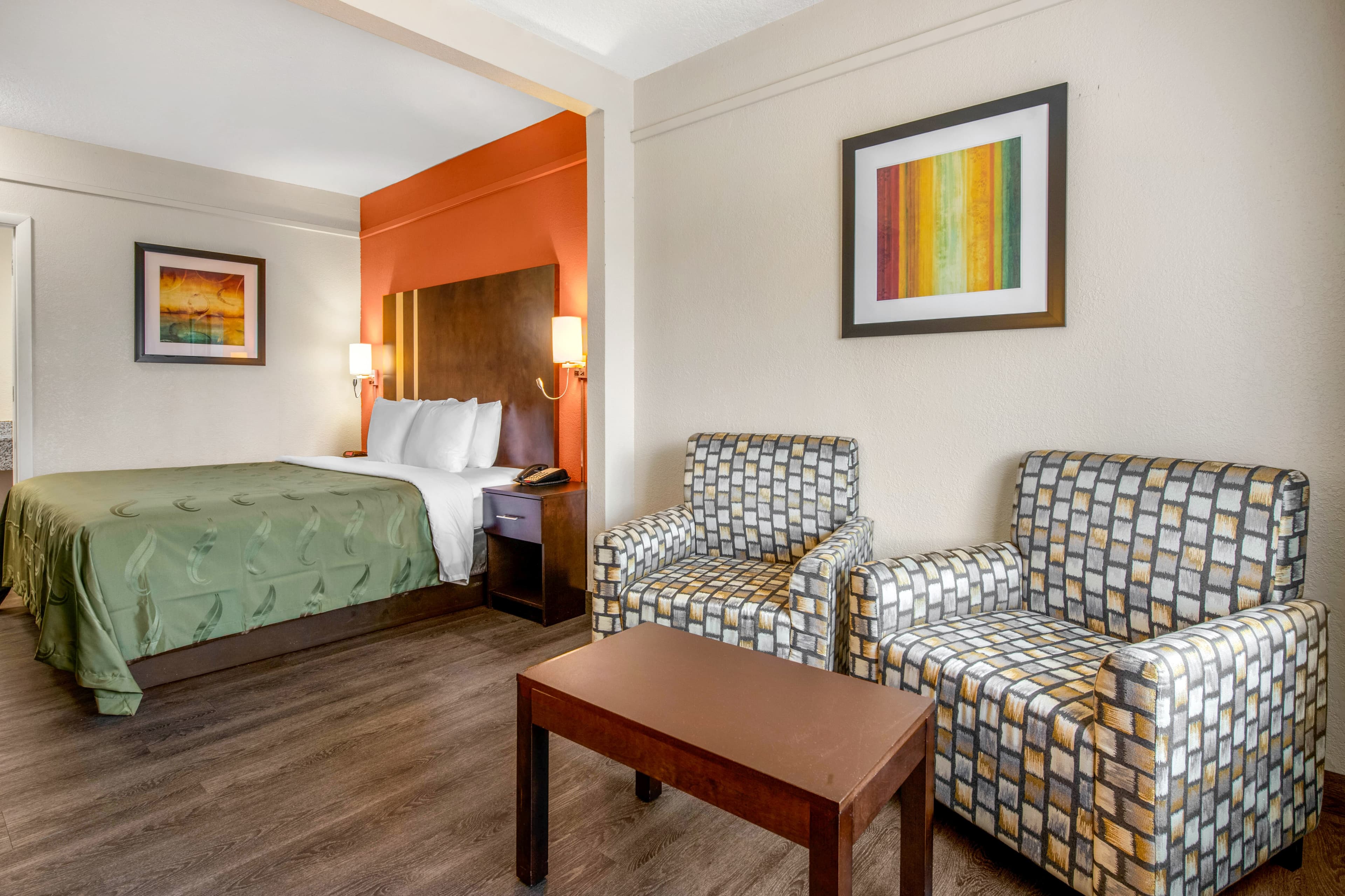 Quality Inn & Suites Jacksonville-Baymeadows — 11