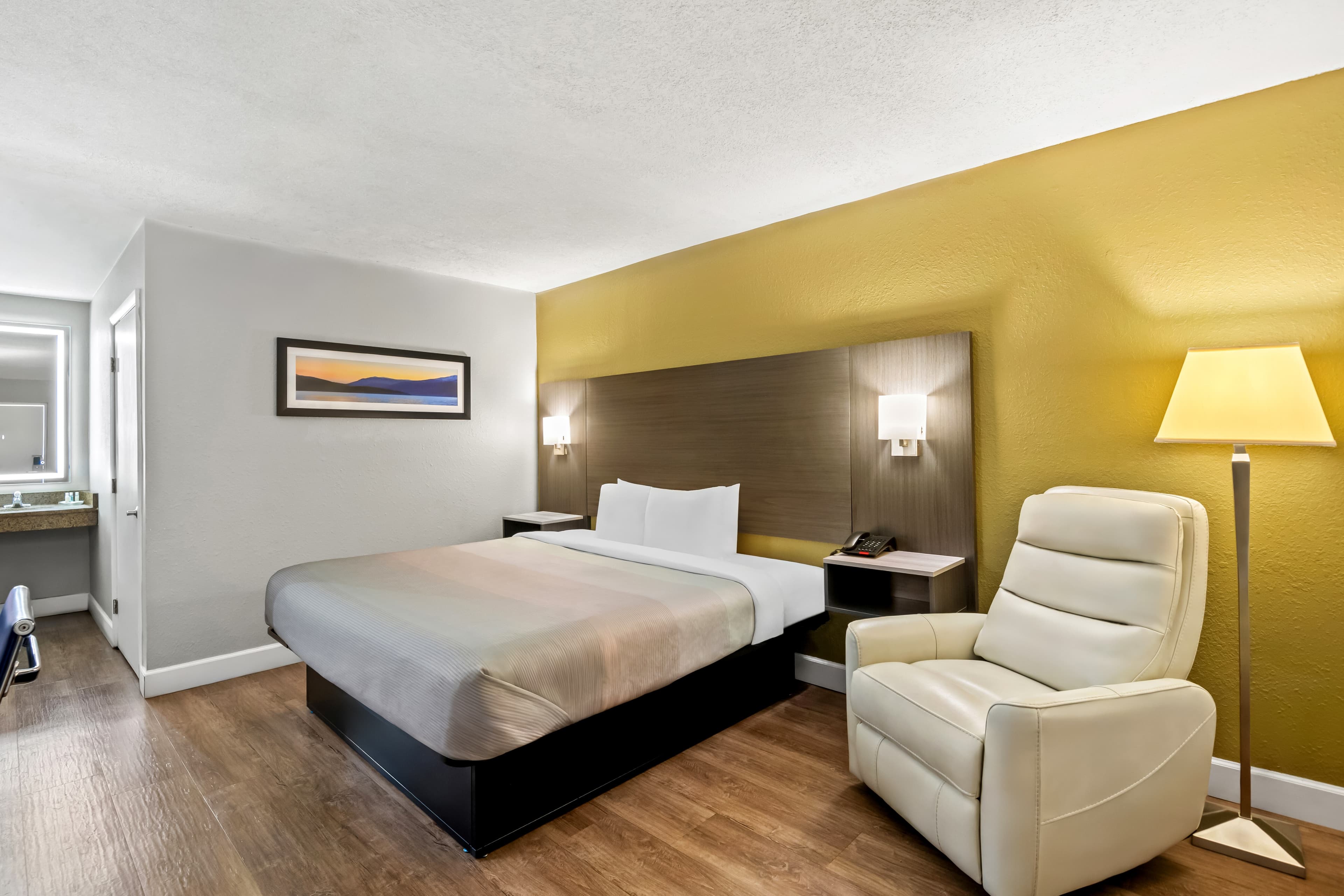 Quality Inn near Blue Spring — 8