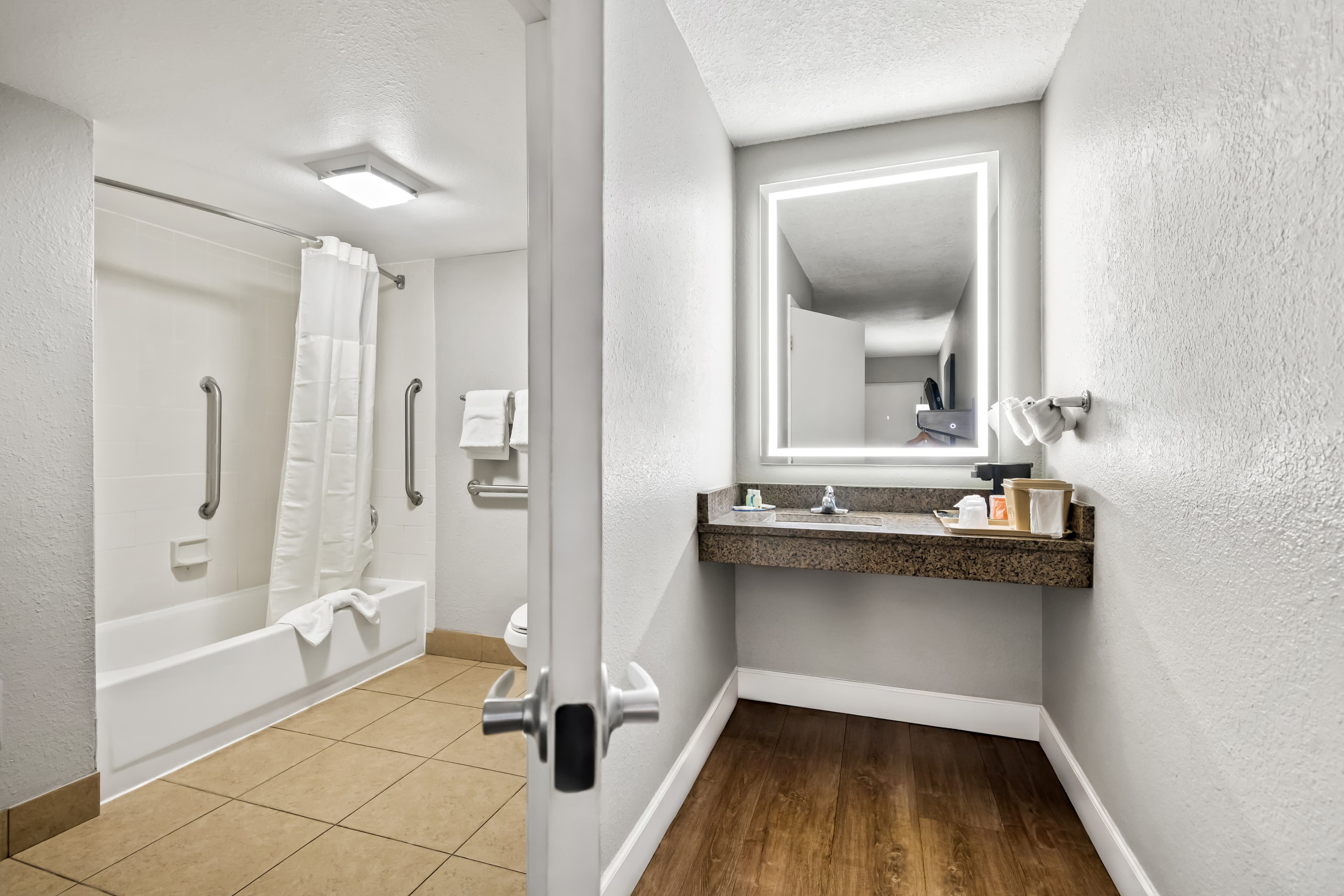 Quality Inn near Blue Spring — 11