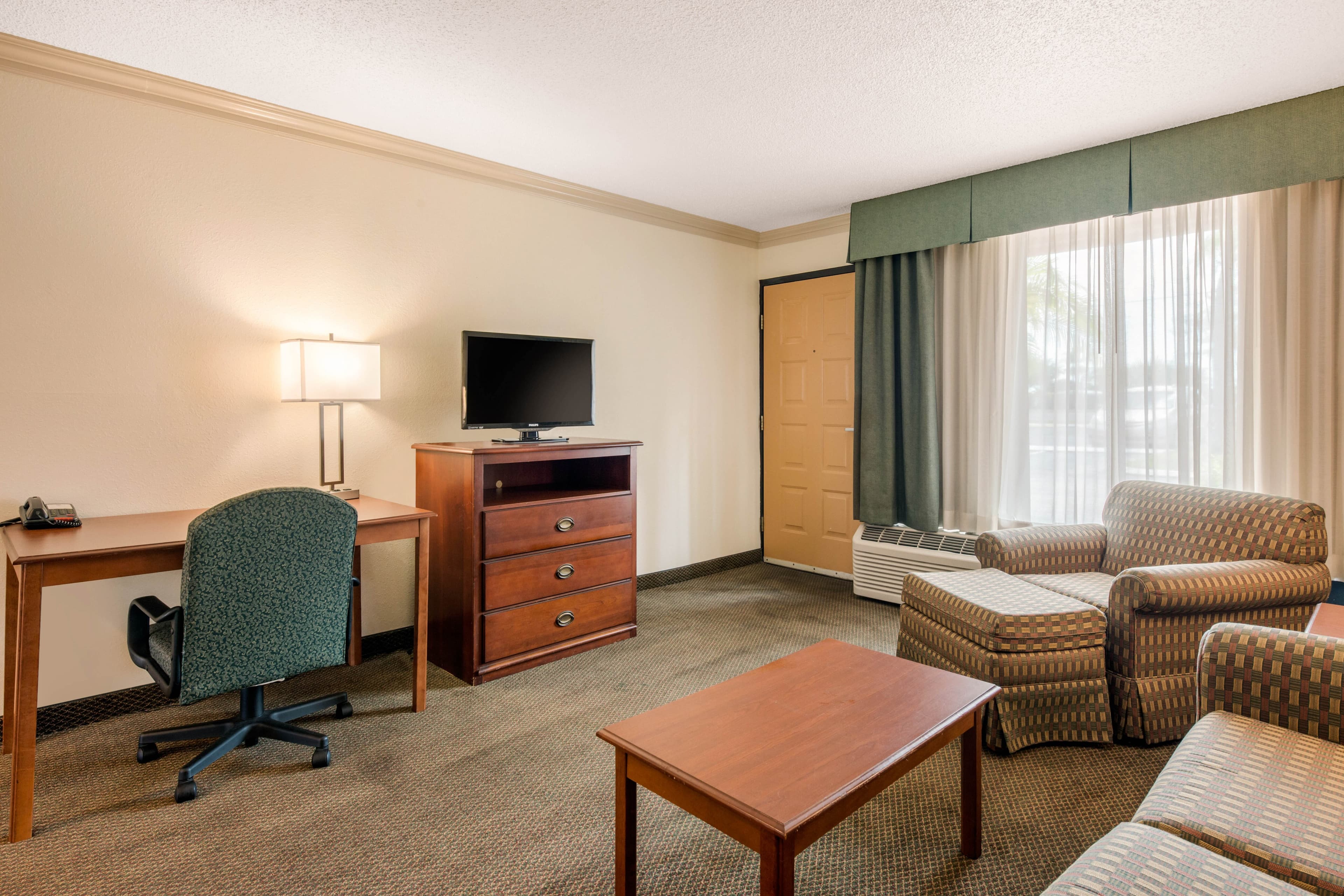 Quality Inn & Suites Tarpon Springs South — 40