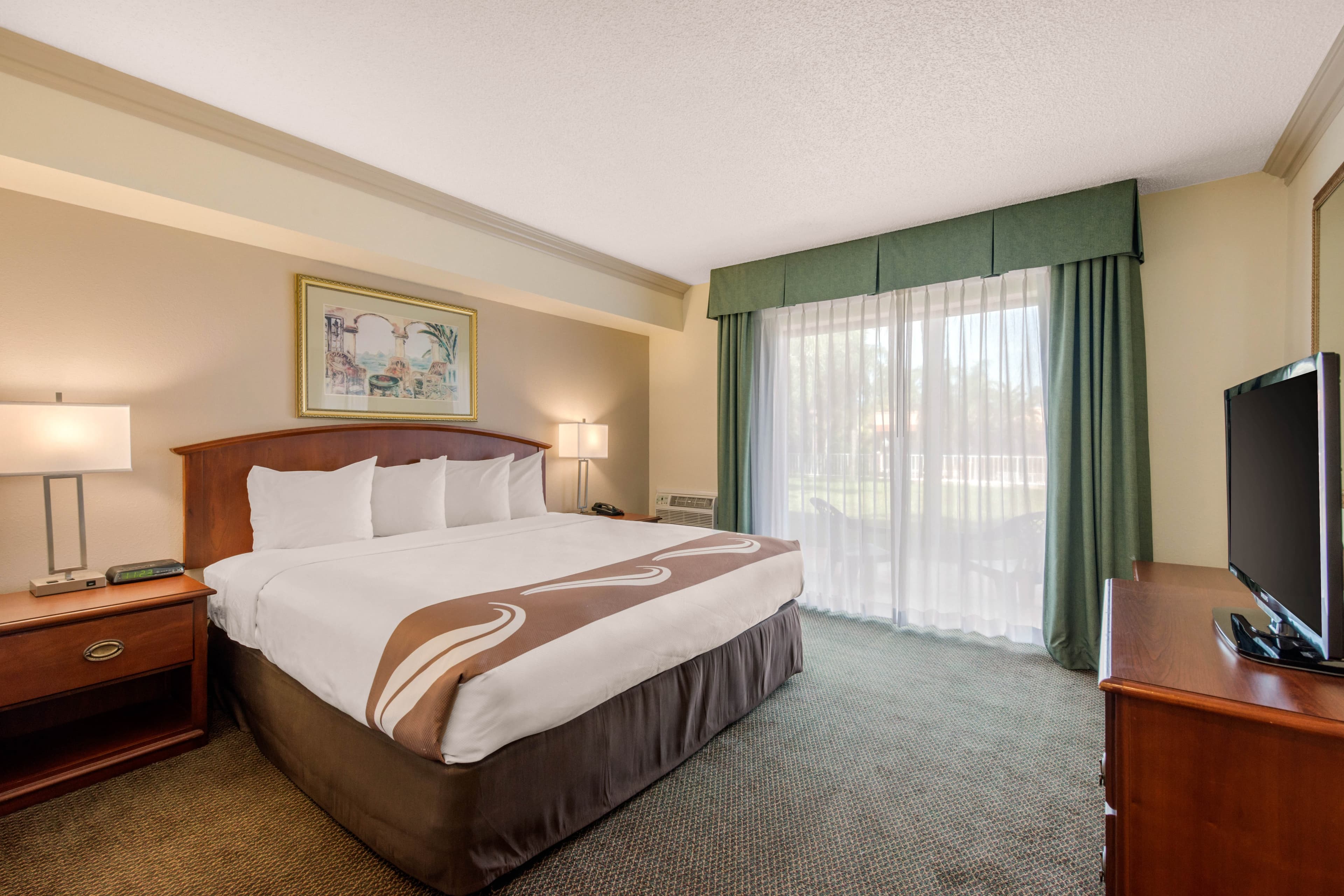 Quality Inn & Suites Tarpon Springs South — 41