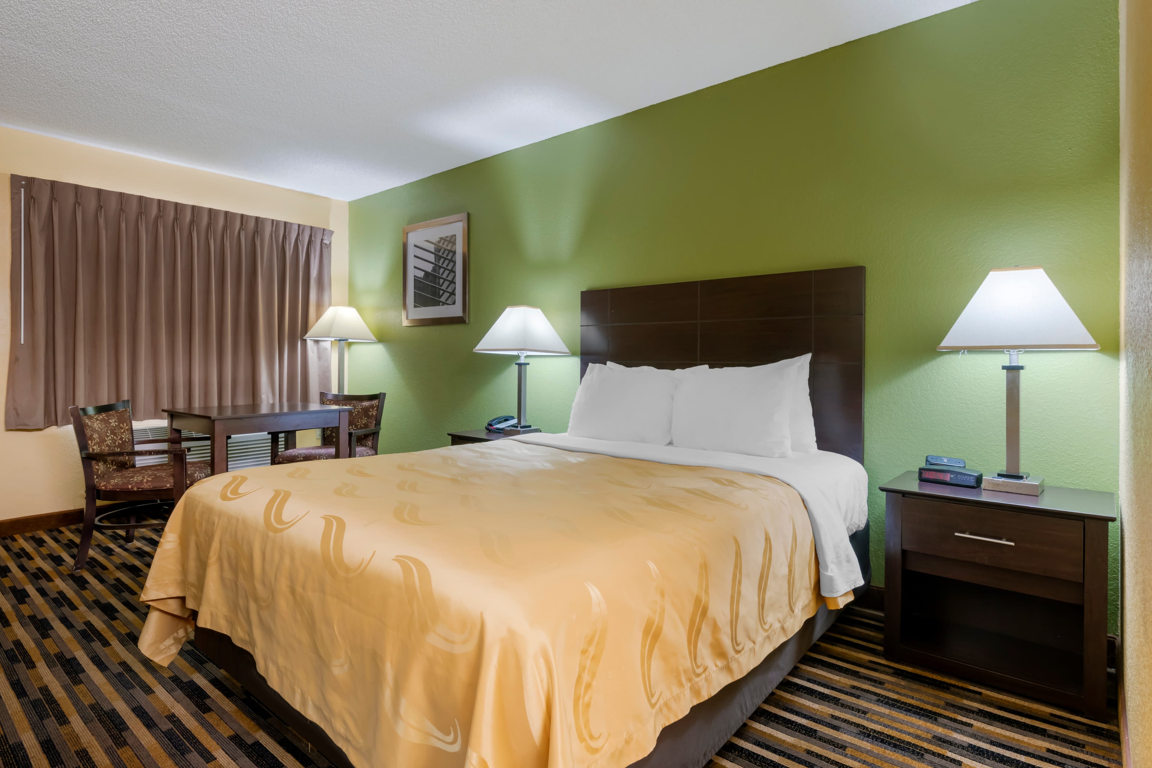 Quality Inn & Suites Mt Dora North - Image 3