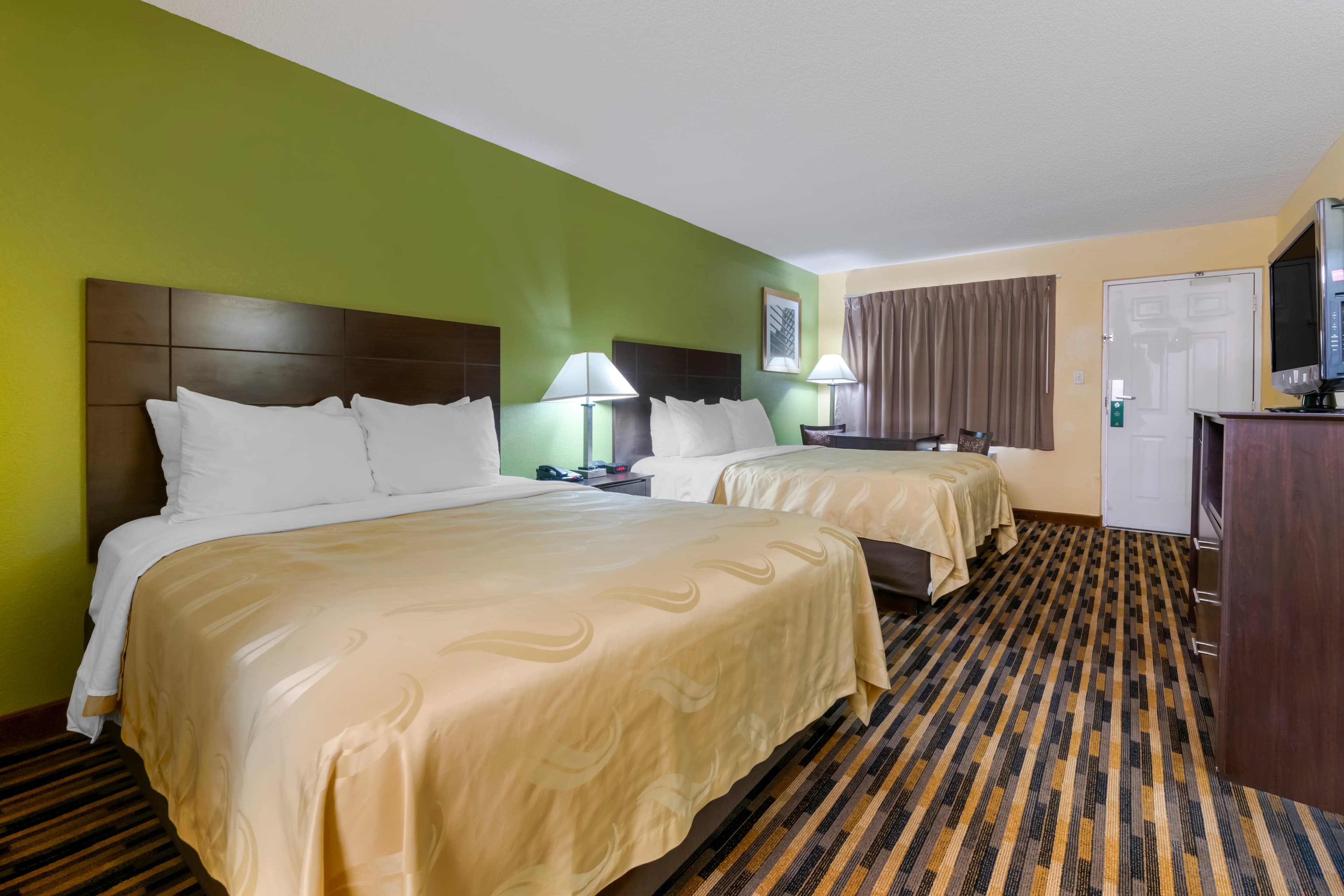 Quality Inn & Suites Mt Dora North — 8