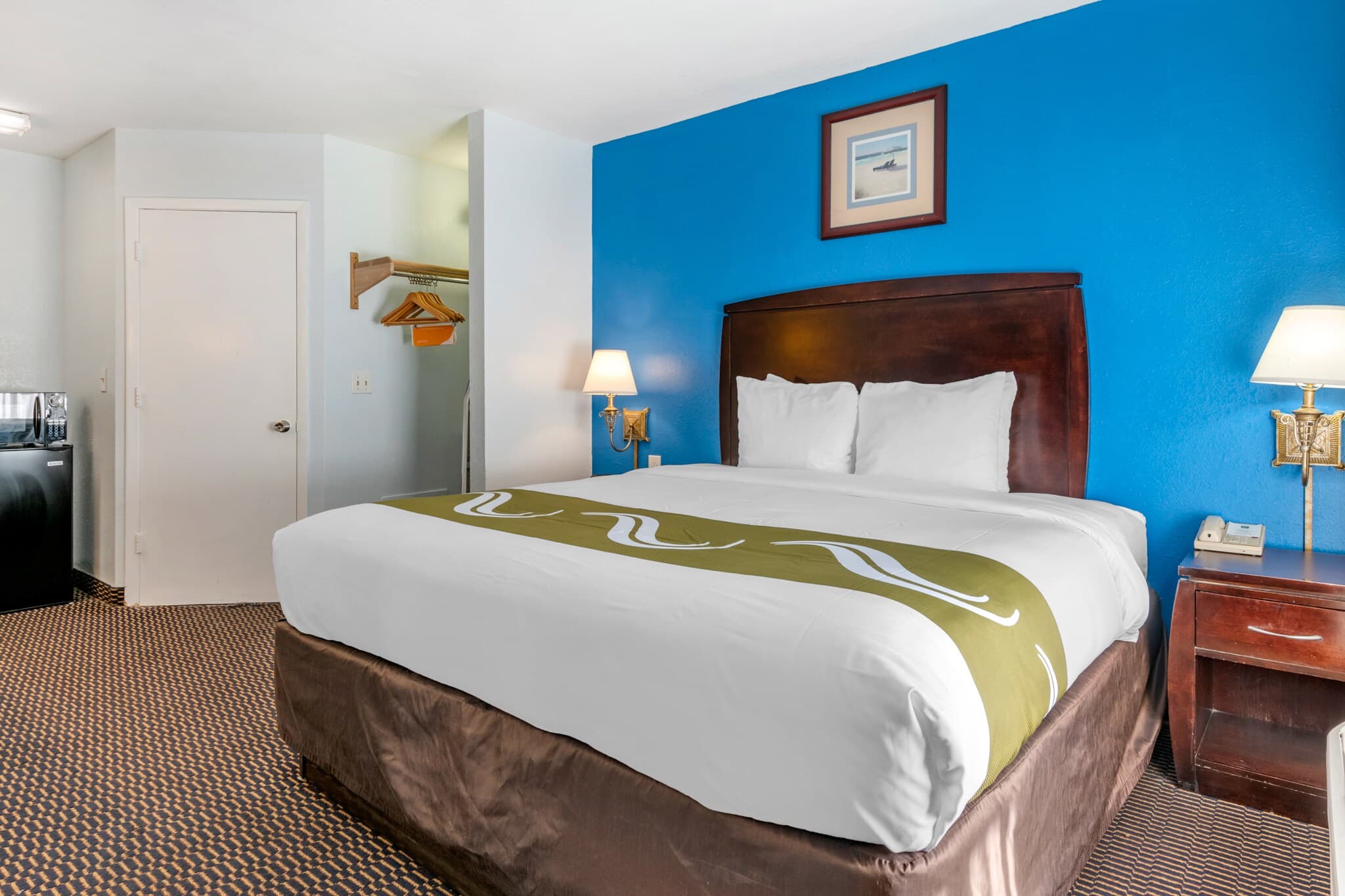Quality Inn Sarasota North Near Lido Key Beach — 7
