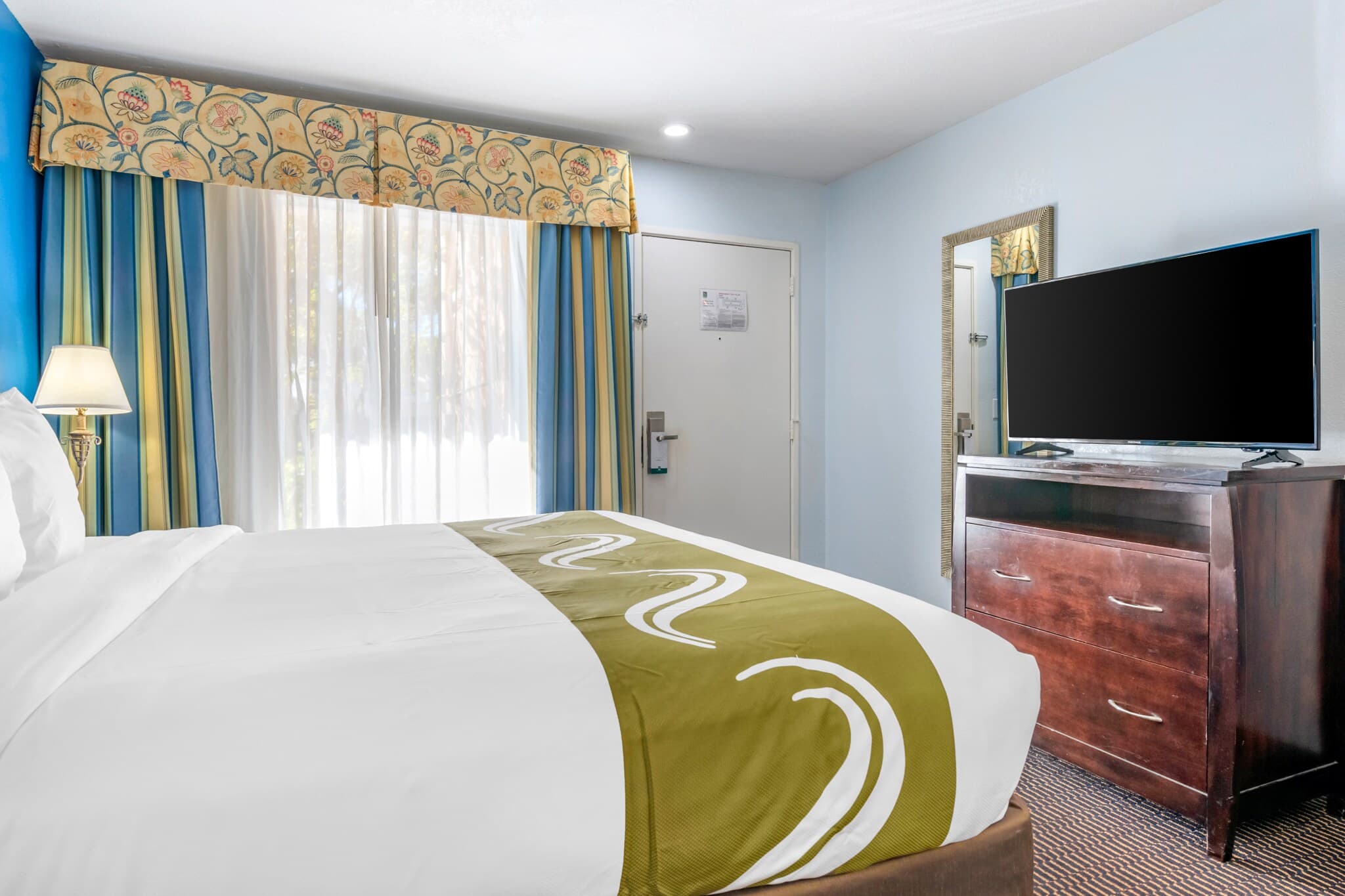 Quality Inn Sarasota North Near Lido Key Beach — 9