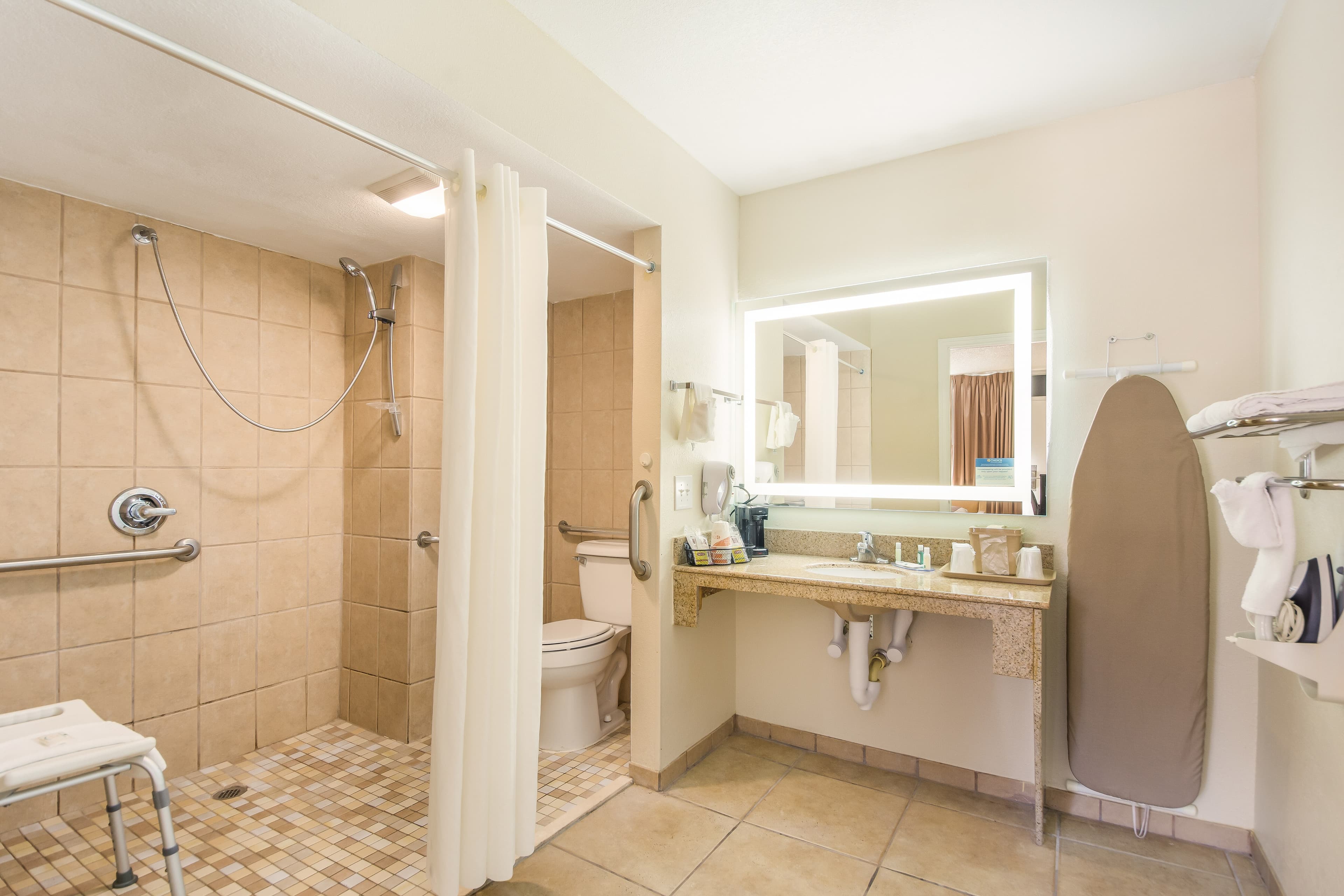 Quality Inn Bradenton - Sarasota North - Image 3