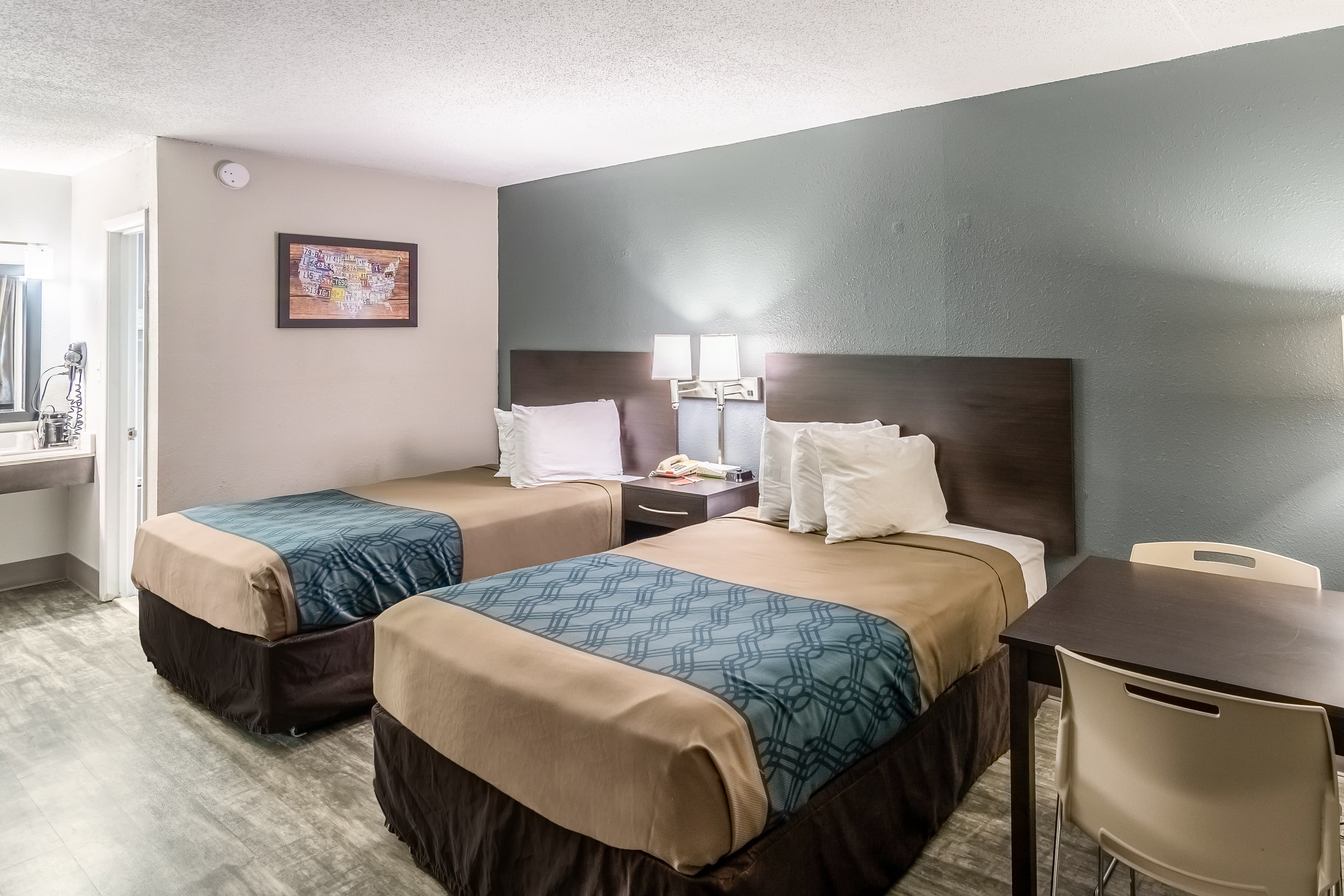 Econo Lodge Crestview South - Image 3