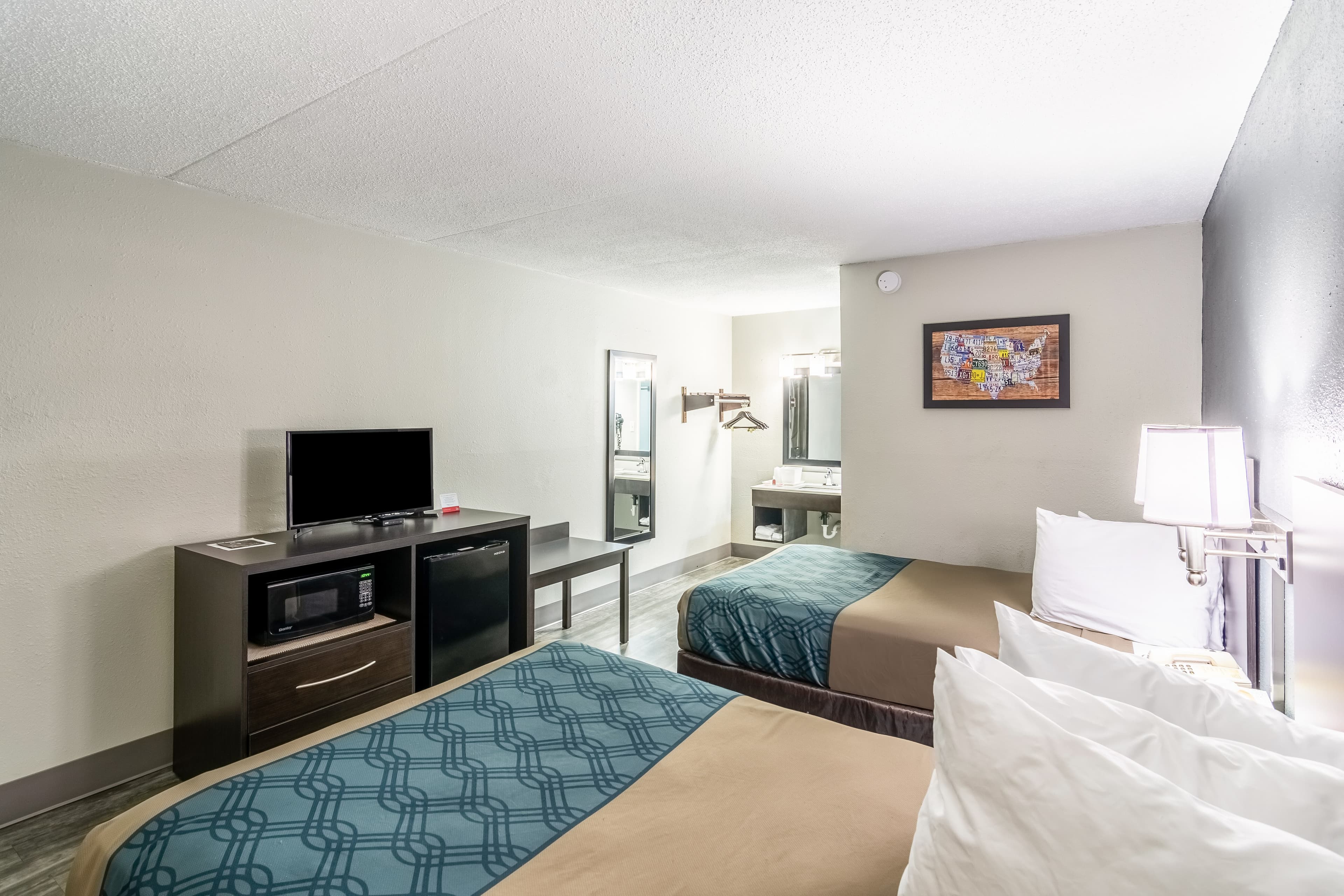 Econo Lodge Crestview South - Image 1