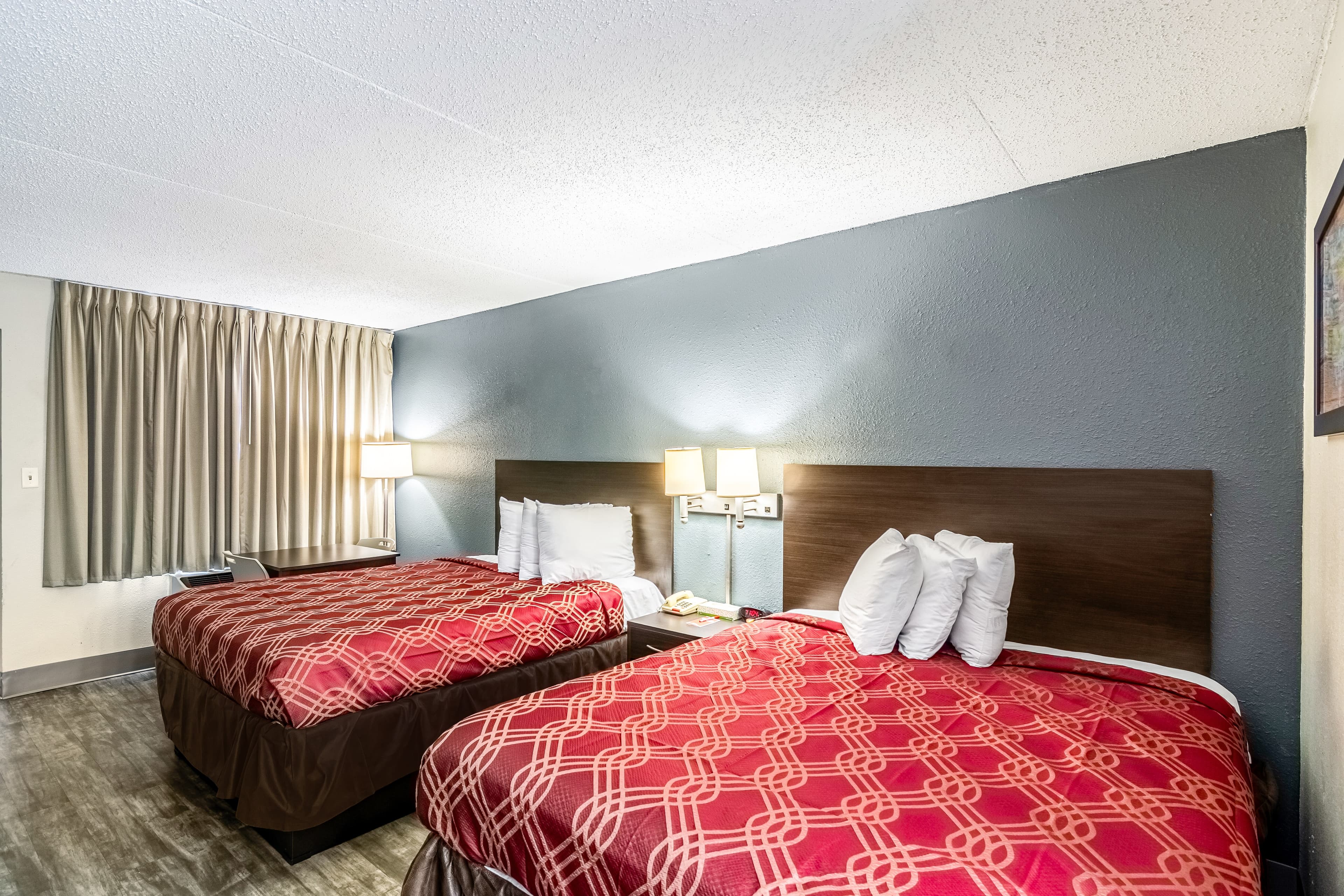 Econo Lodge Crestview South — 26