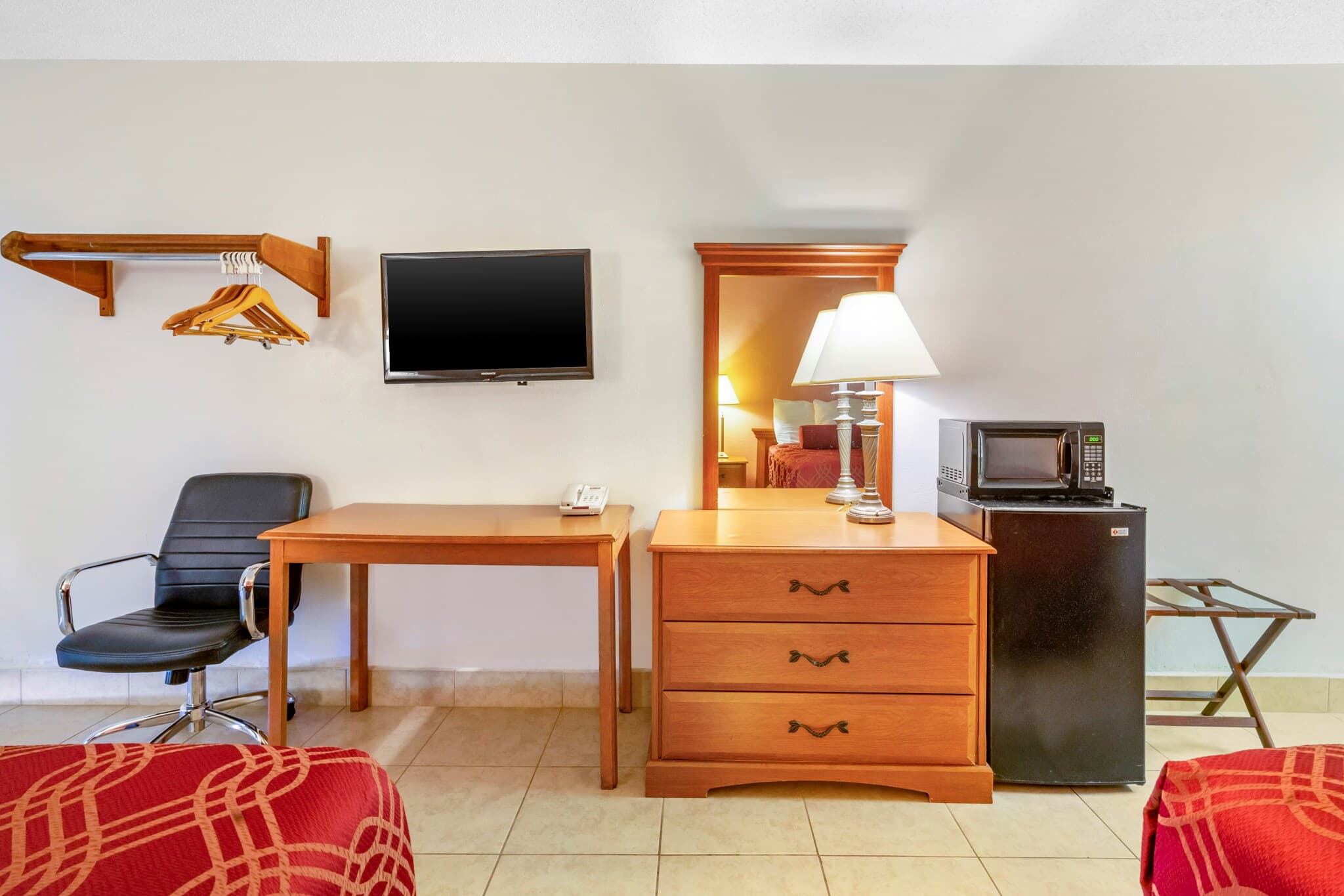 Econo Lodge Fort Myers North — 10
