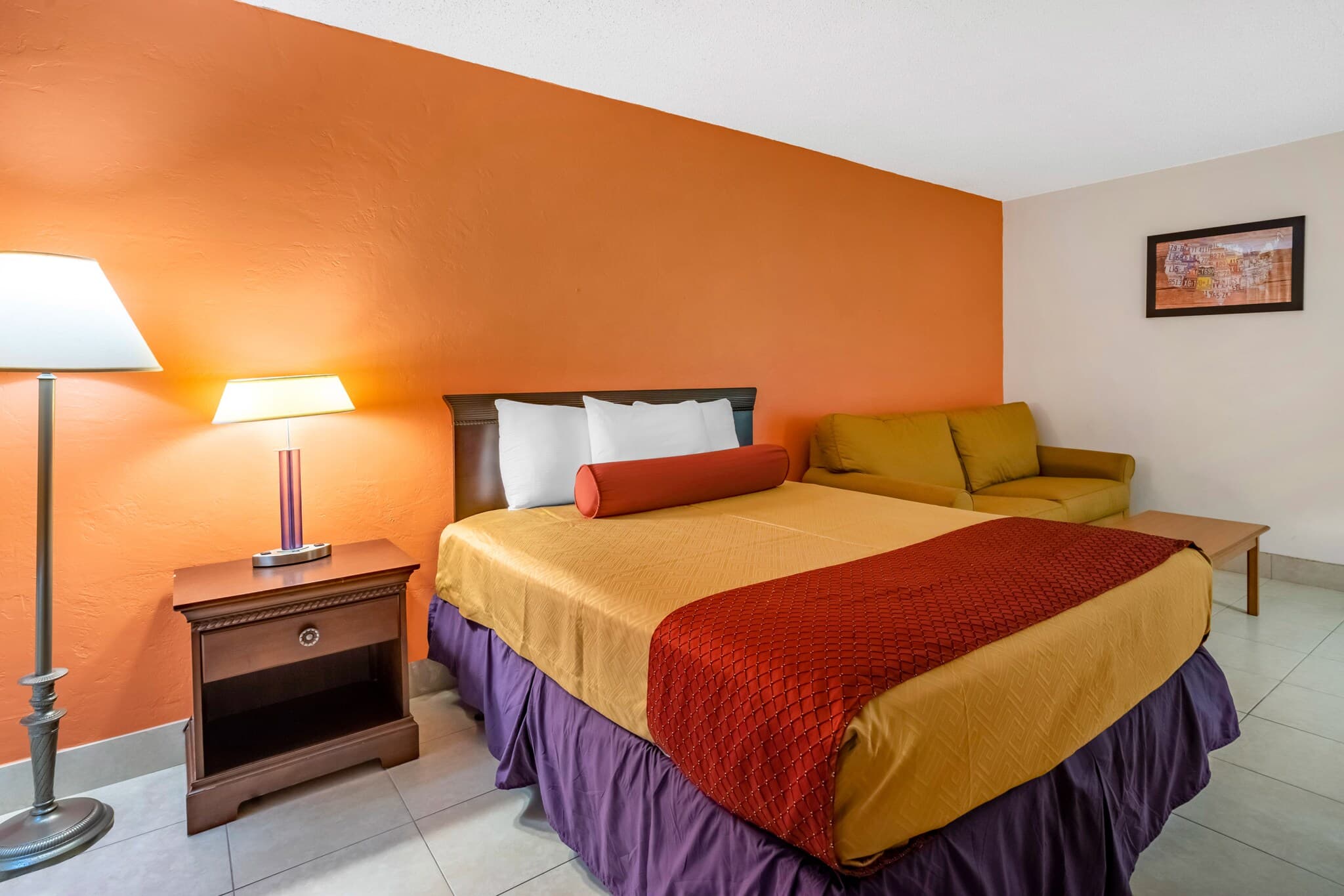 Econo Lodge Fort Myers North - Image 2