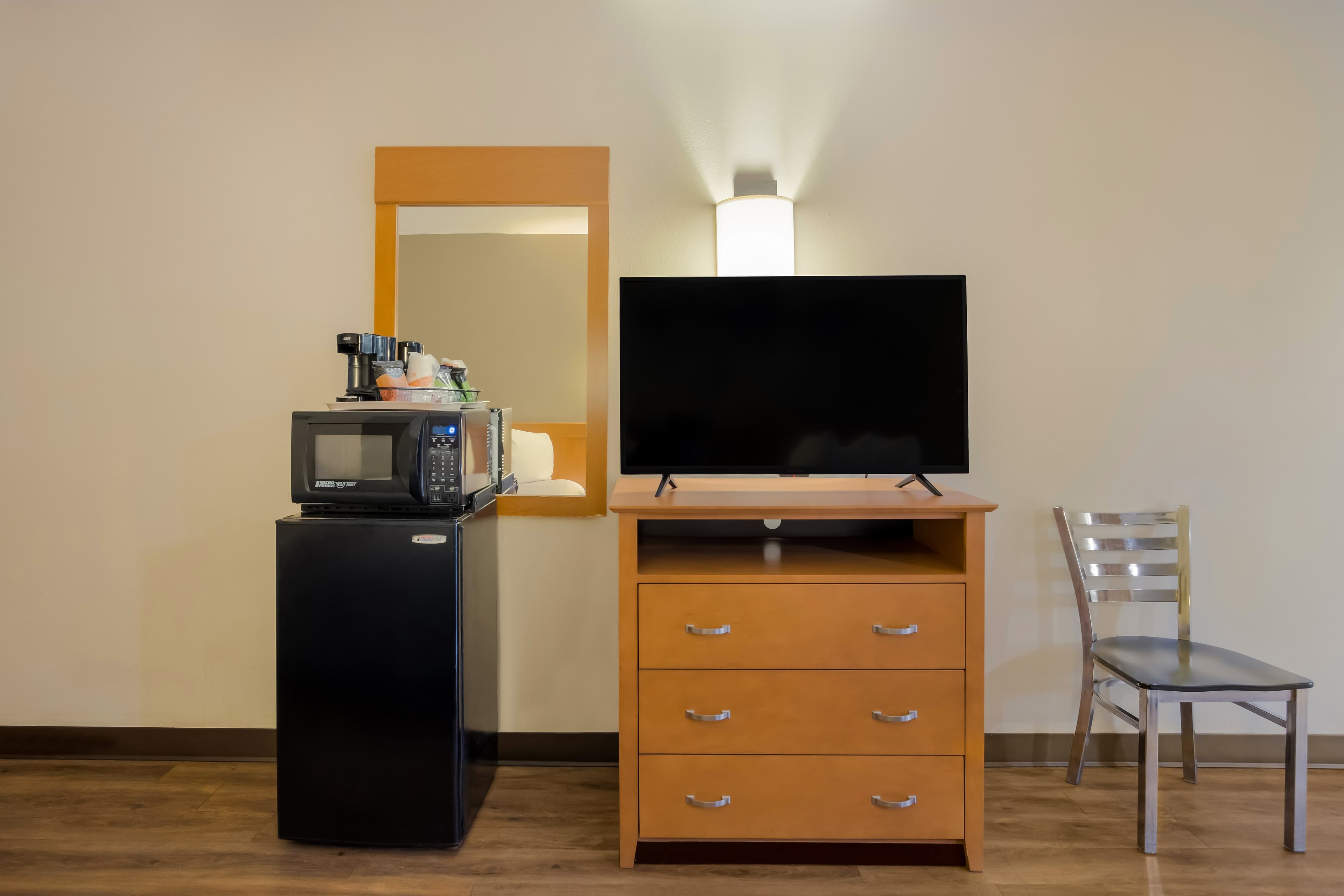 Econo Lodge Live Oak - Image 5