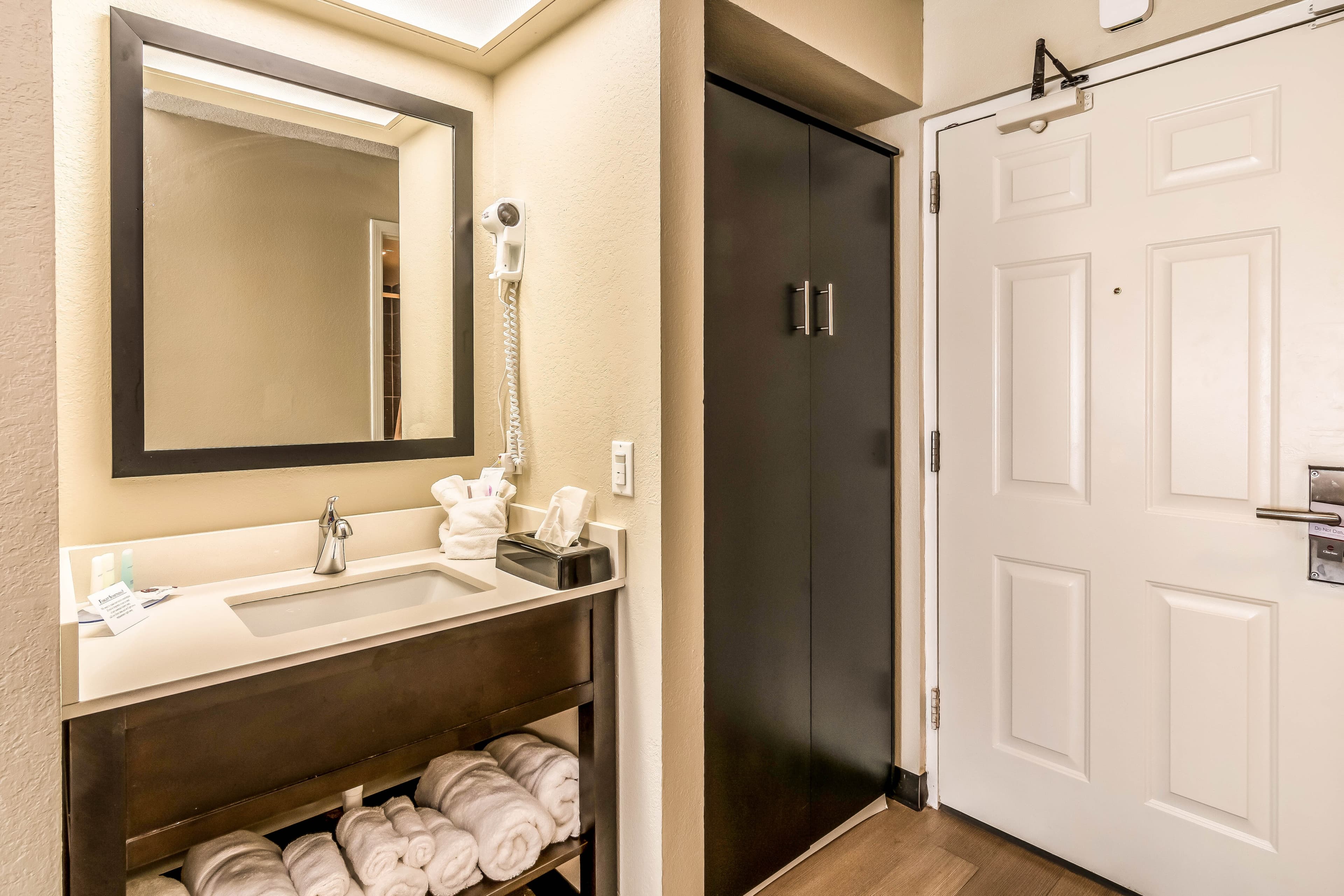 Quality Inn Pensacola North — 6