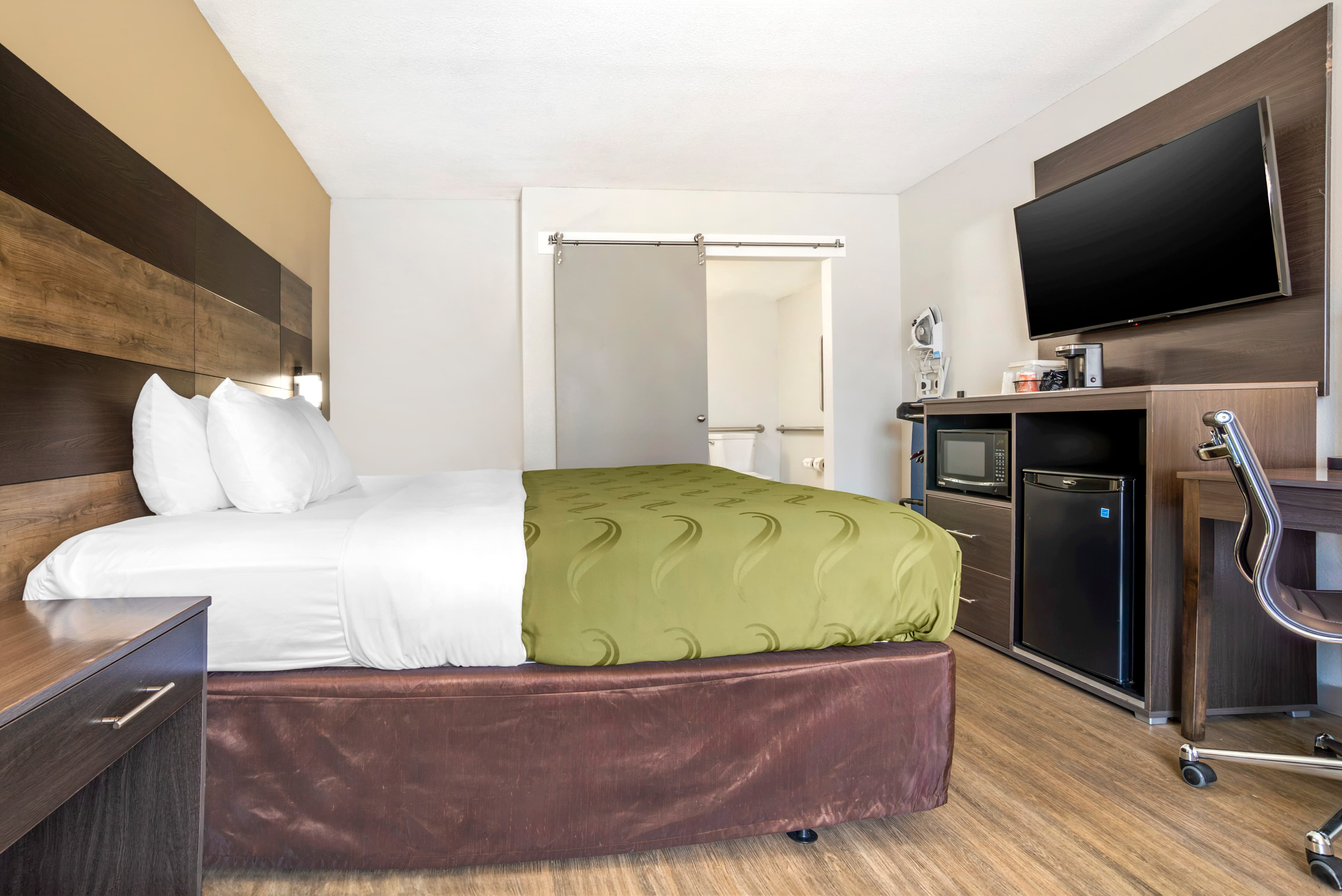 Quality Inn Panama City North - Image 5