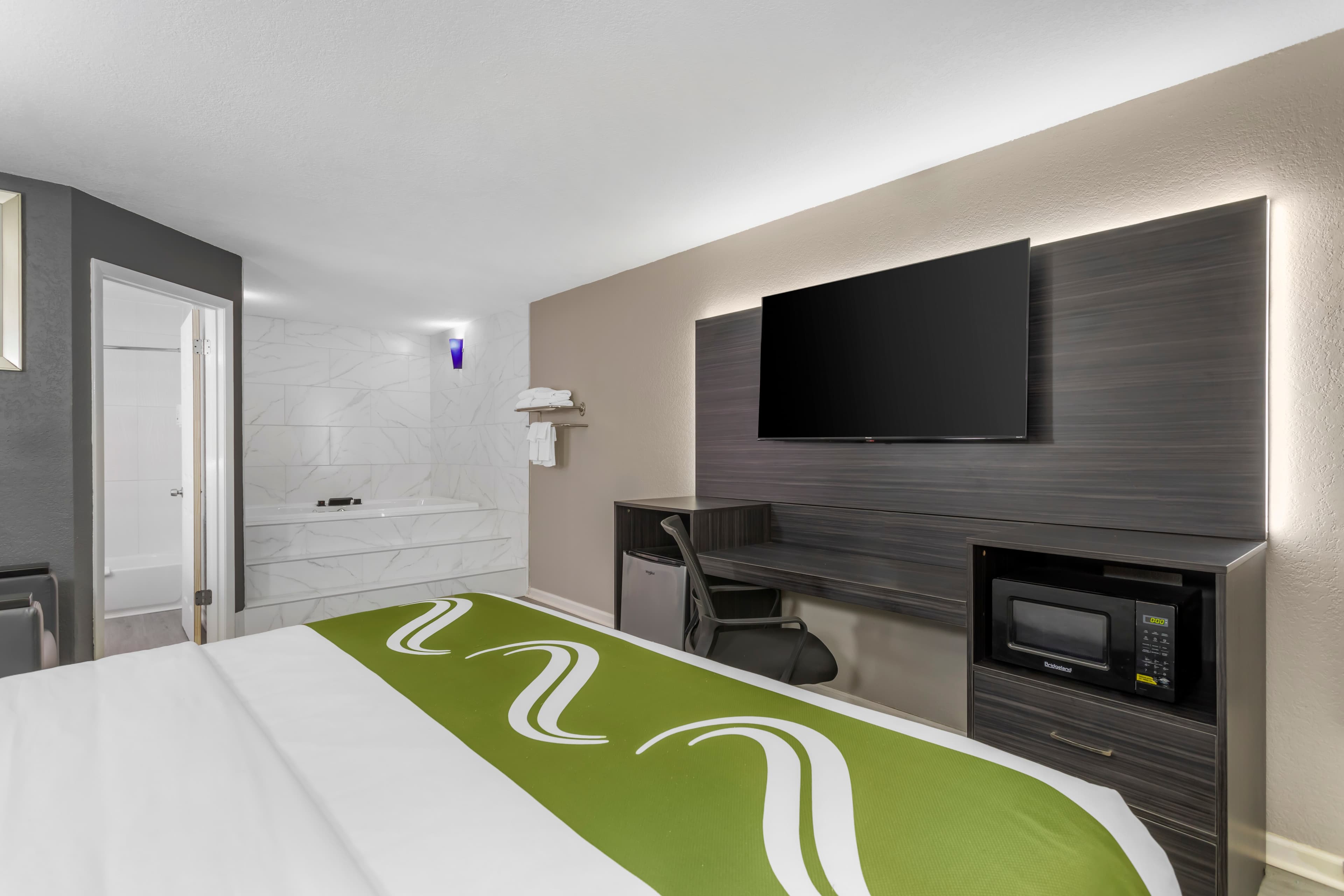 Quality Inn Gainesville near University — 7