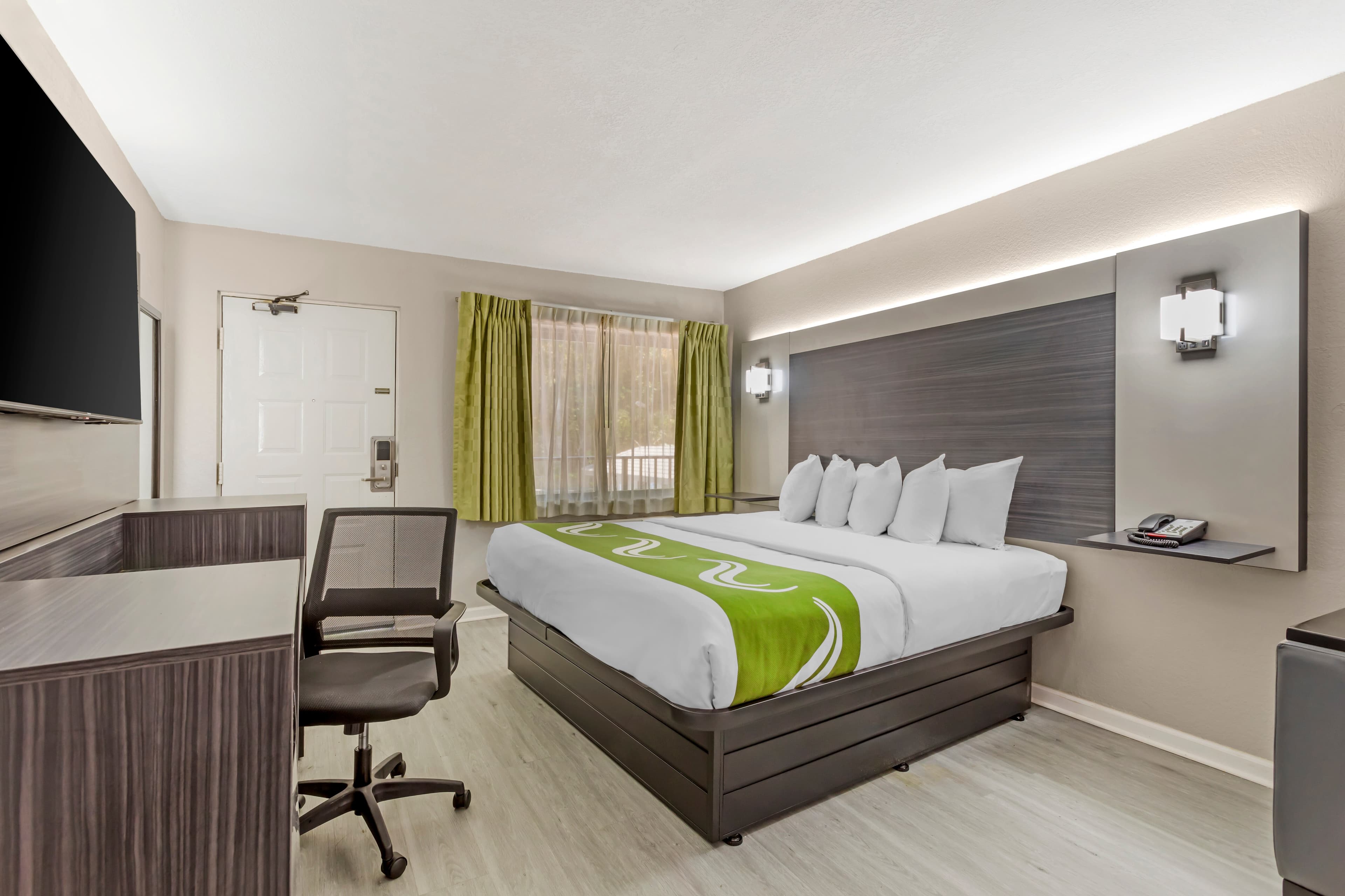Quality Inn Gainesville near University - Image 2