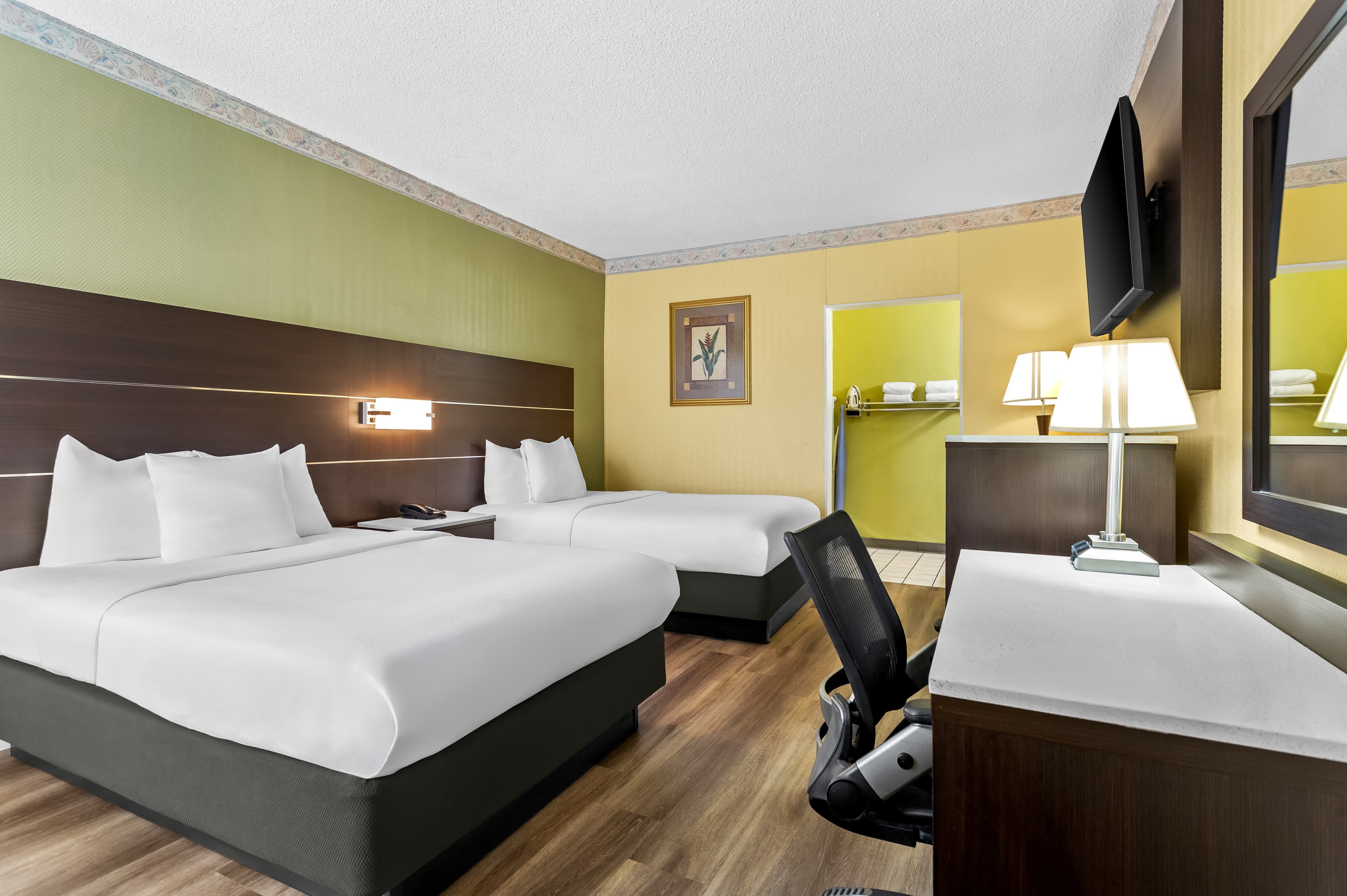 Quality Inn Tampa Airport - Cruise Port - Image 2