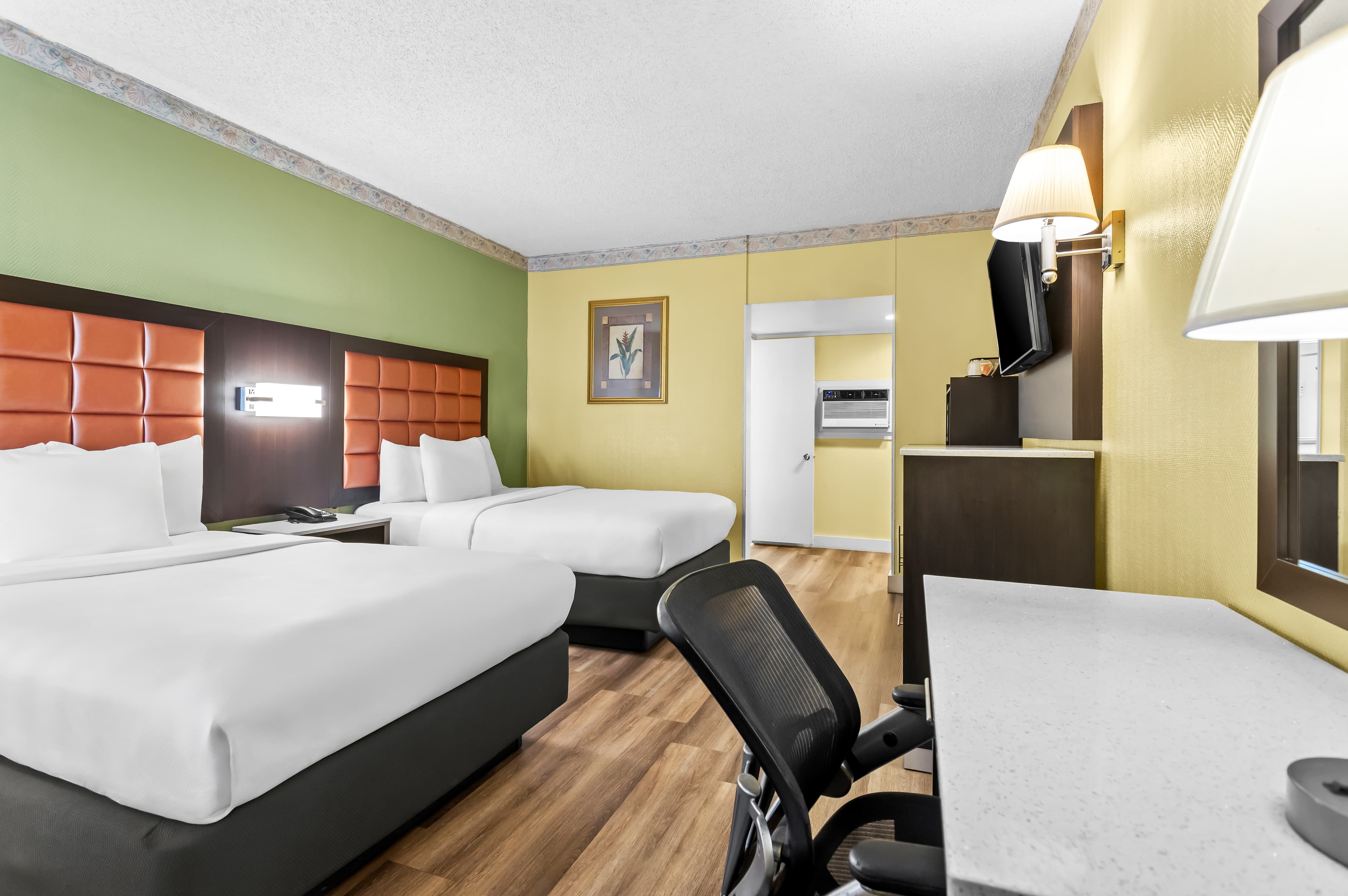 Quality Inn Tampa Airport - Cruise Port — 14