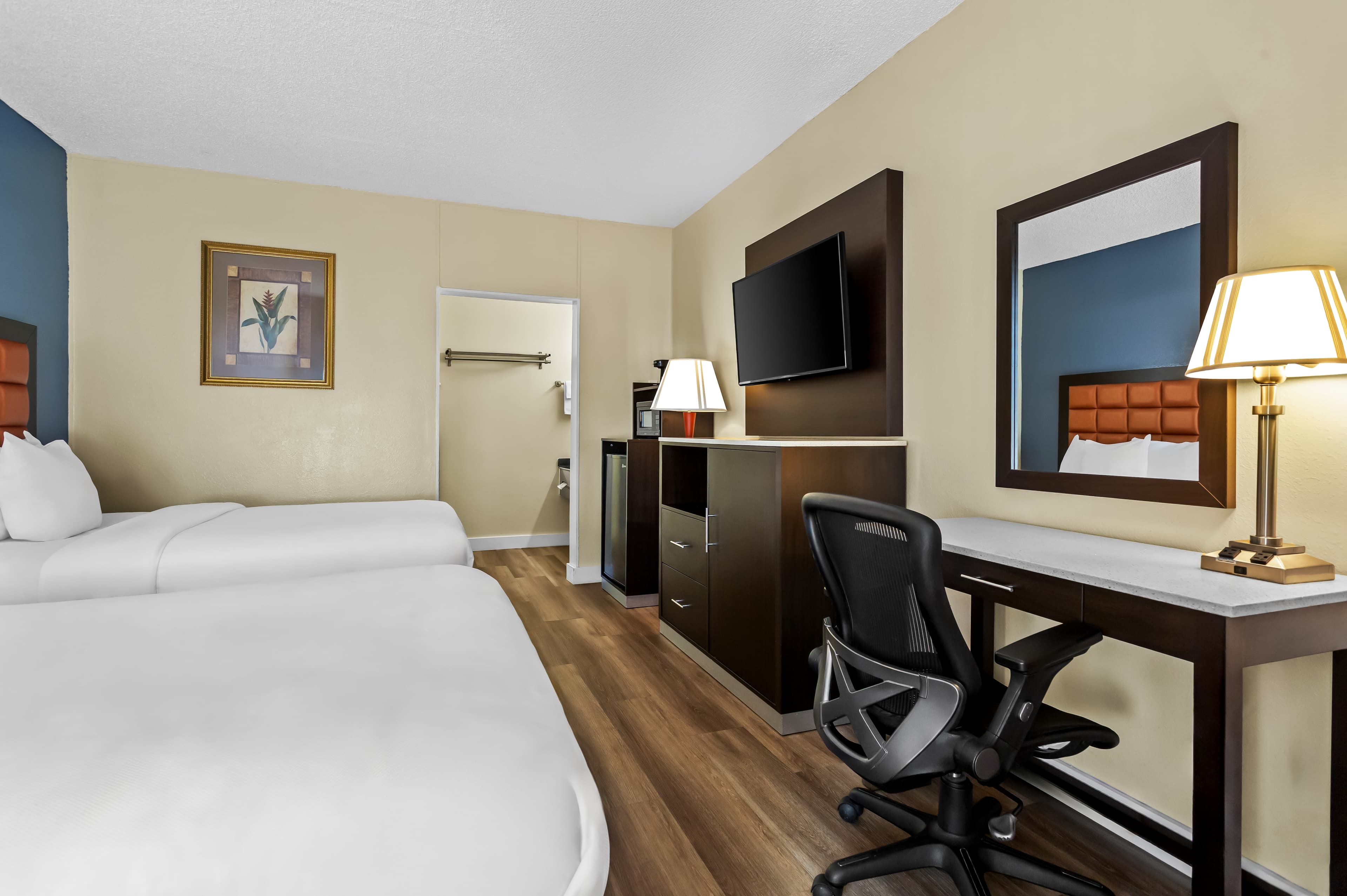 Quality Inn Tampa Airport - Cruise Port — 9