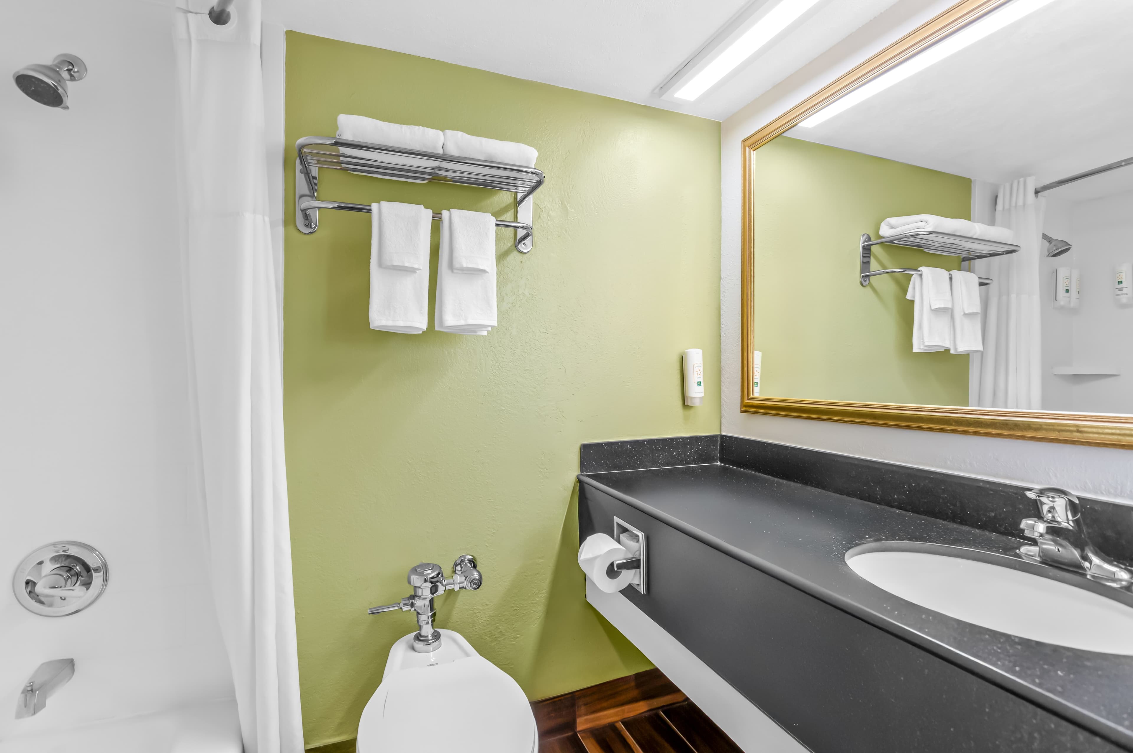 Quality Inn Tampa Airport - Cruise Port — 22