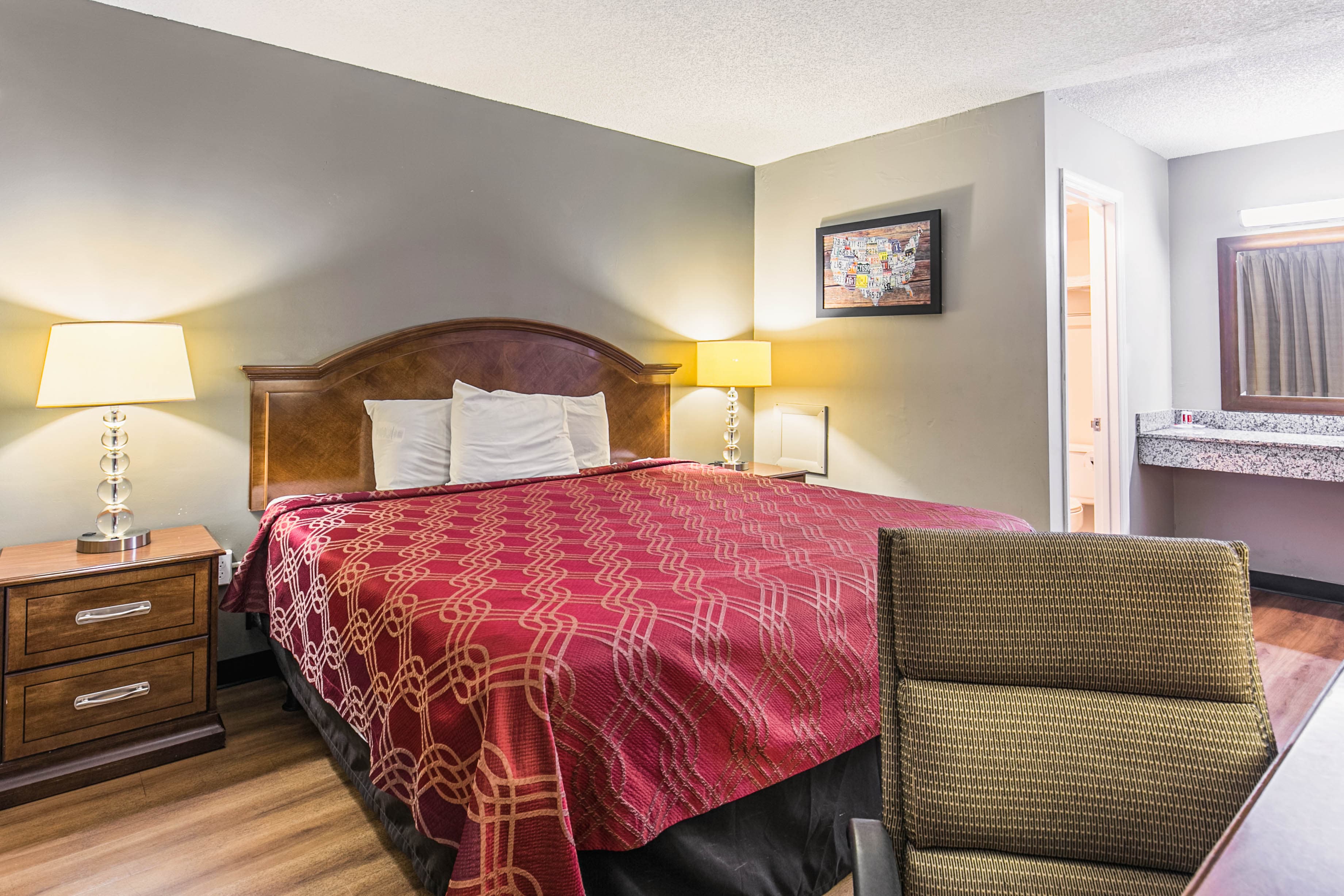 Econo Lodge Tallahassee I-10 near University — 18