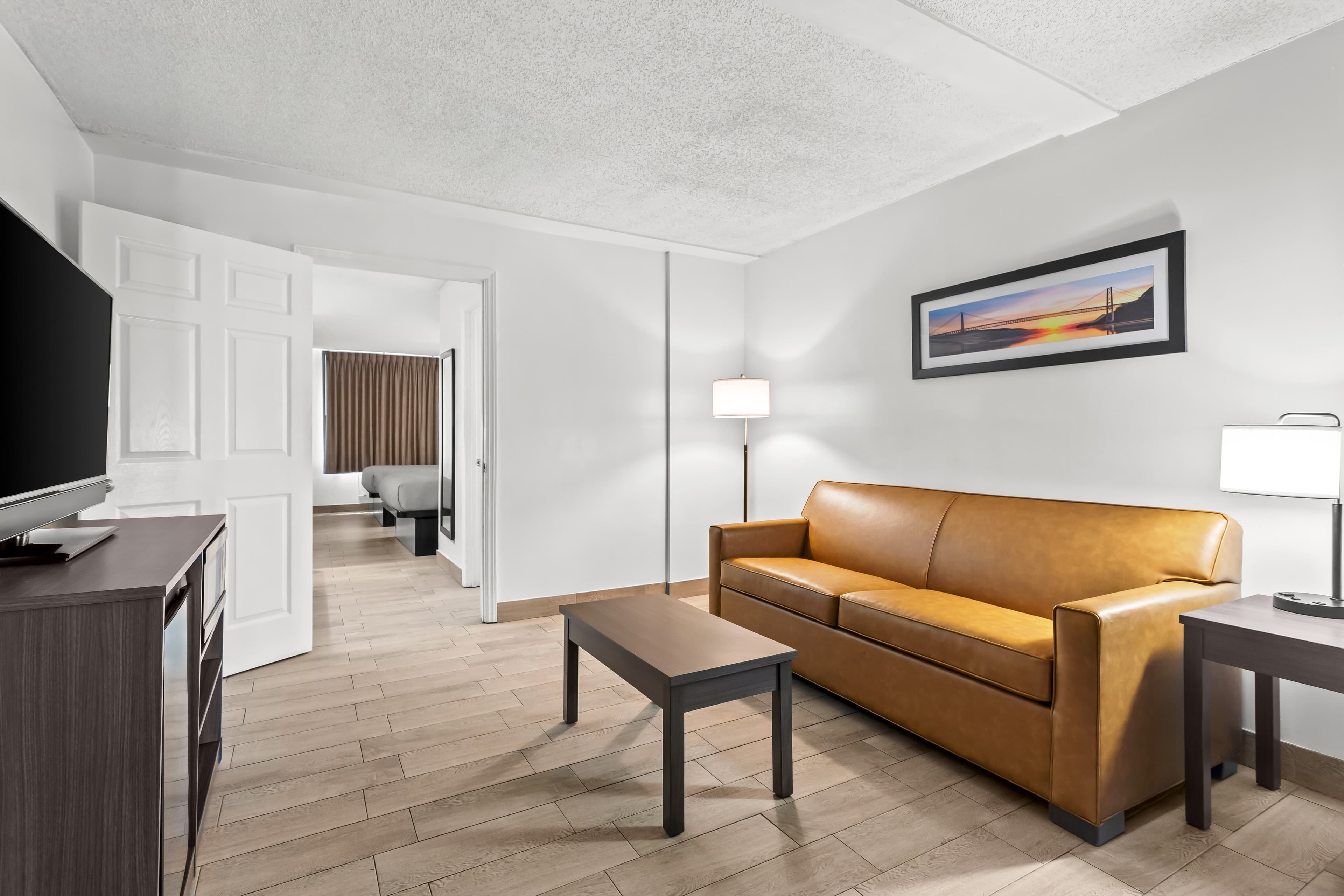 Quality Inn & Suites at Tropicana Field — 18