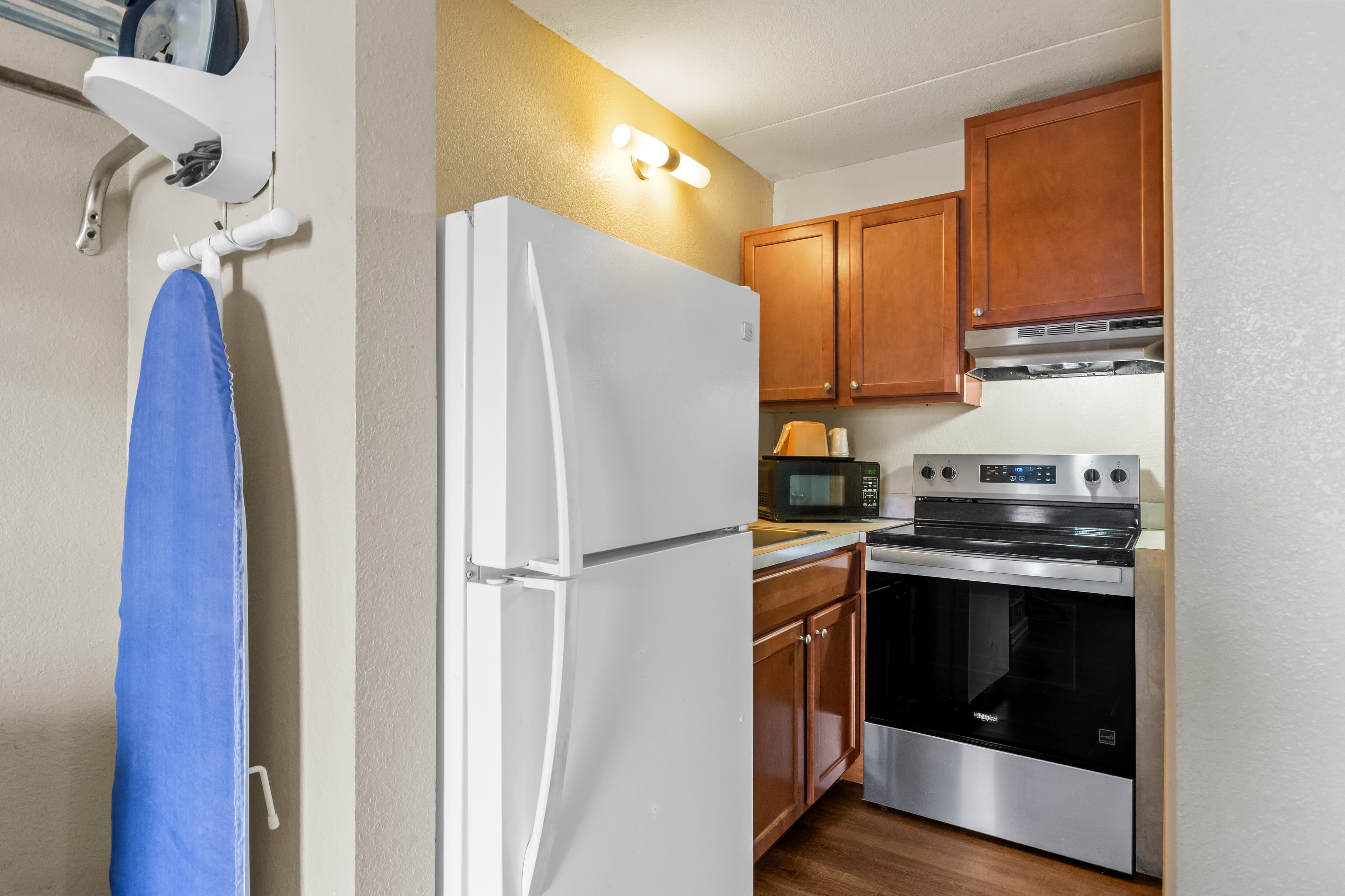 Econo Lodge Panama City St. Andrews - Image 5
