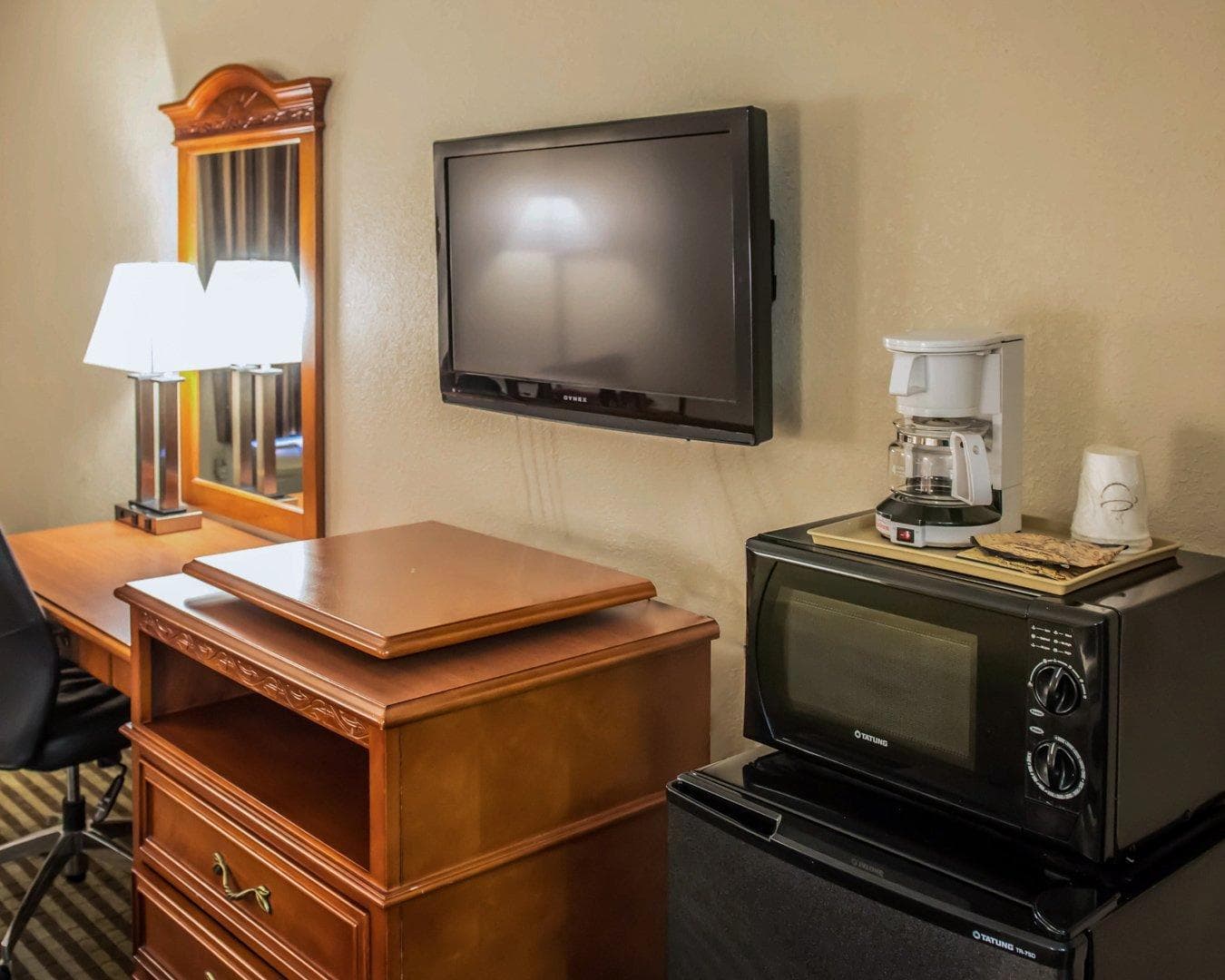 Econo Lodge Panama City St. Andrews - Image 5