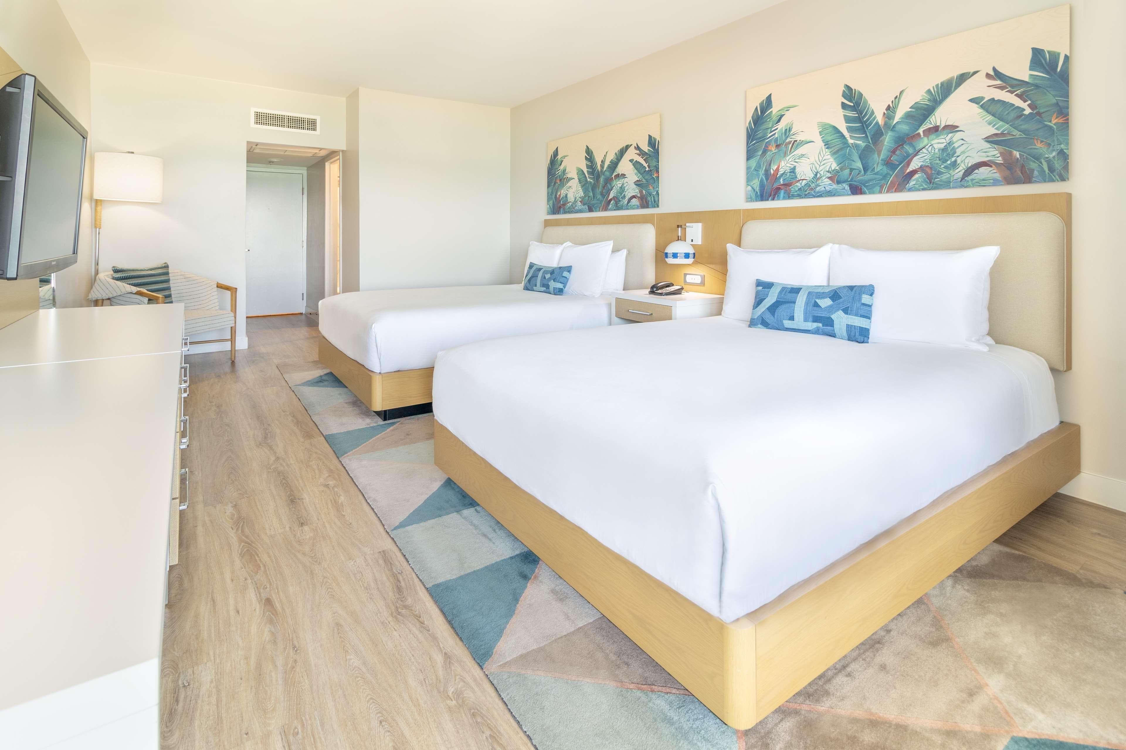 Radisson Resort Miami Beach — 36