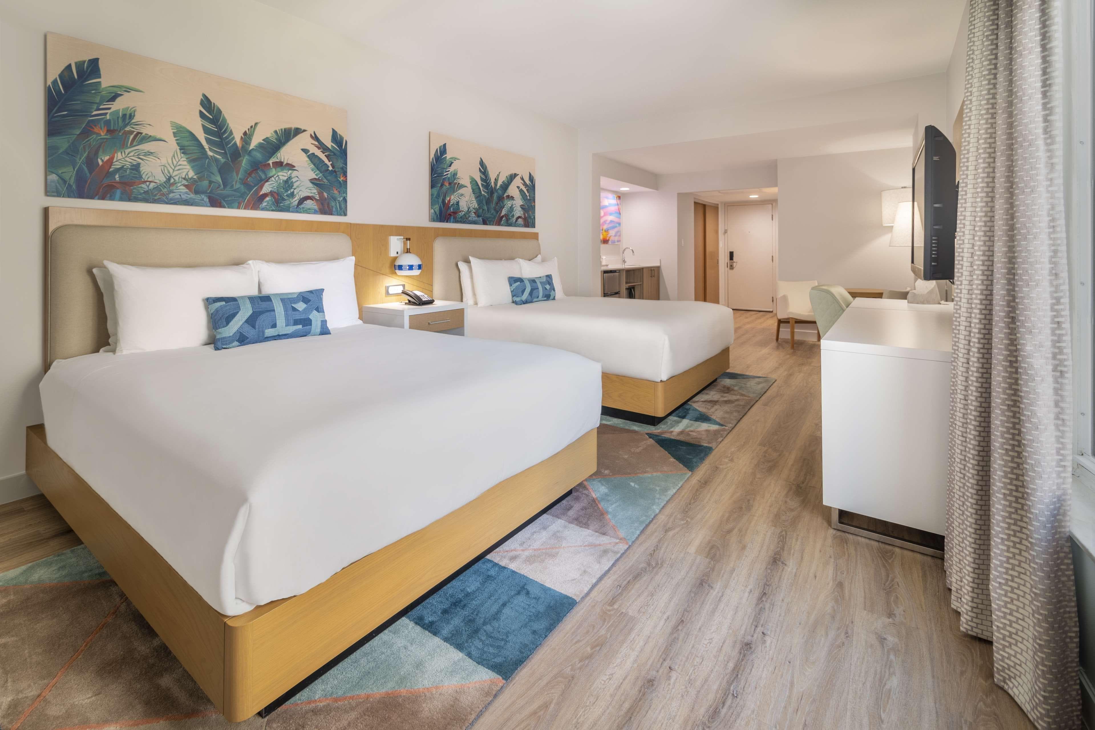 Radisson Resort Miami Beach — 40