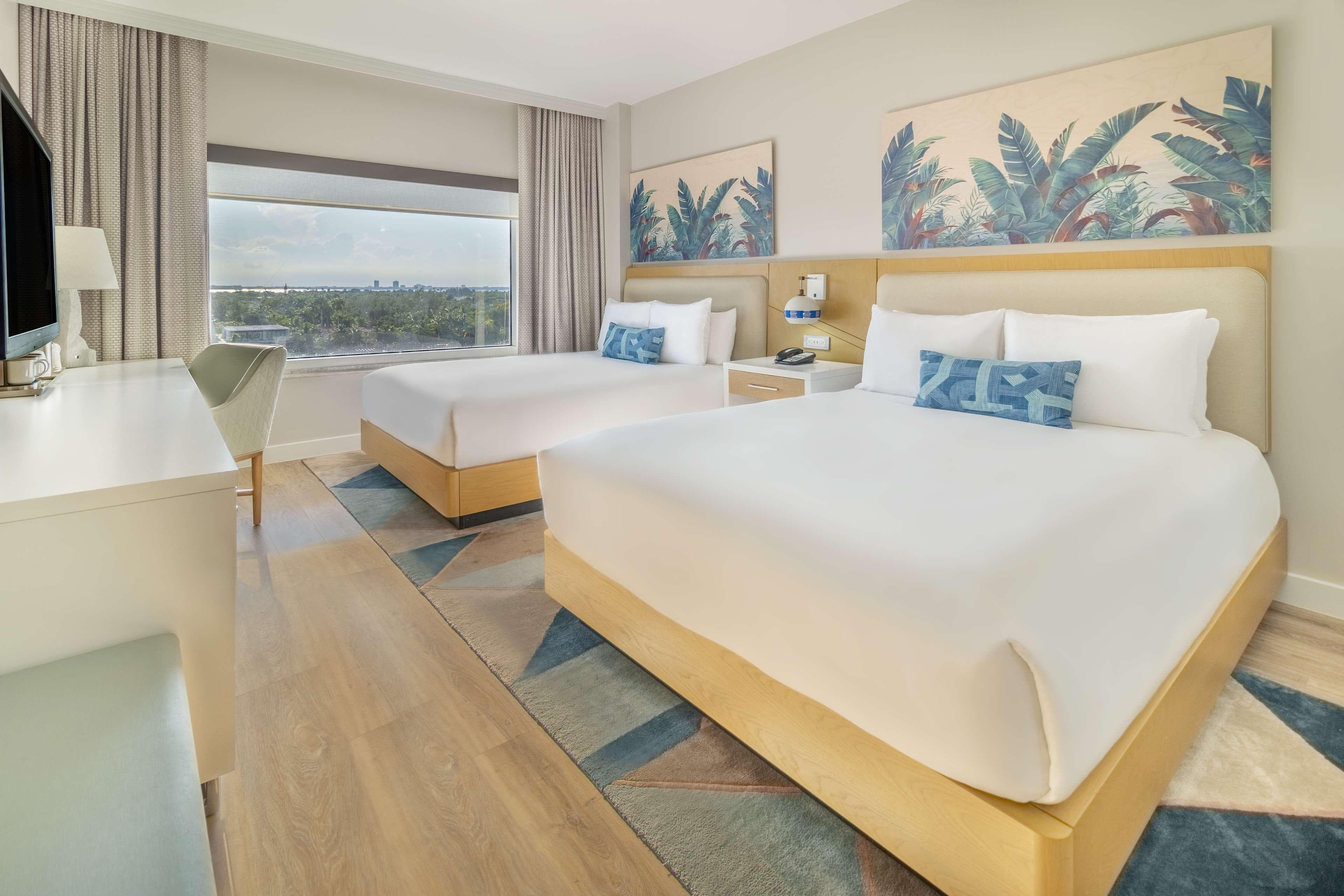 Radisson Resort Miami Beach — 25