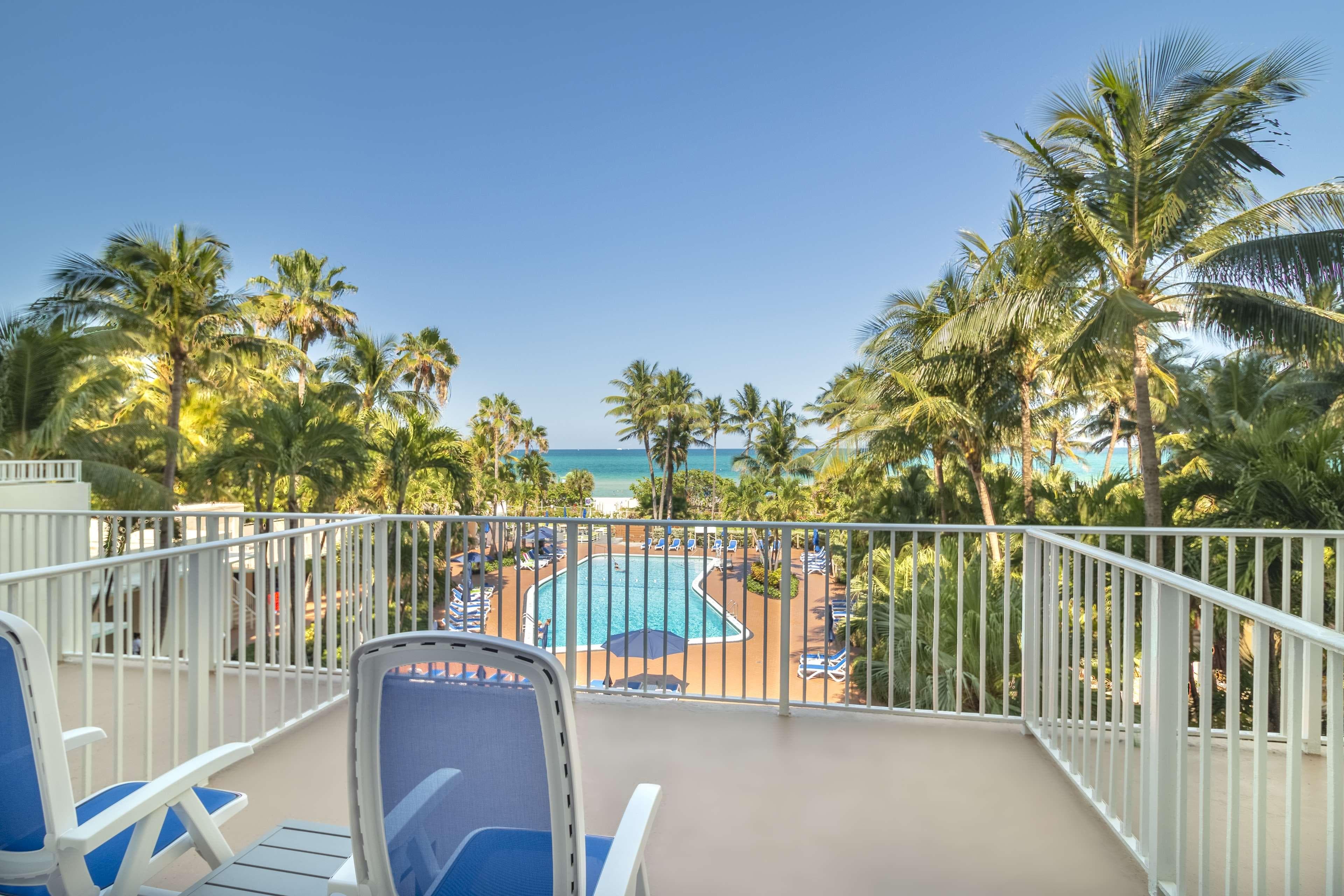Radisson Resort Miami Beach — 24
