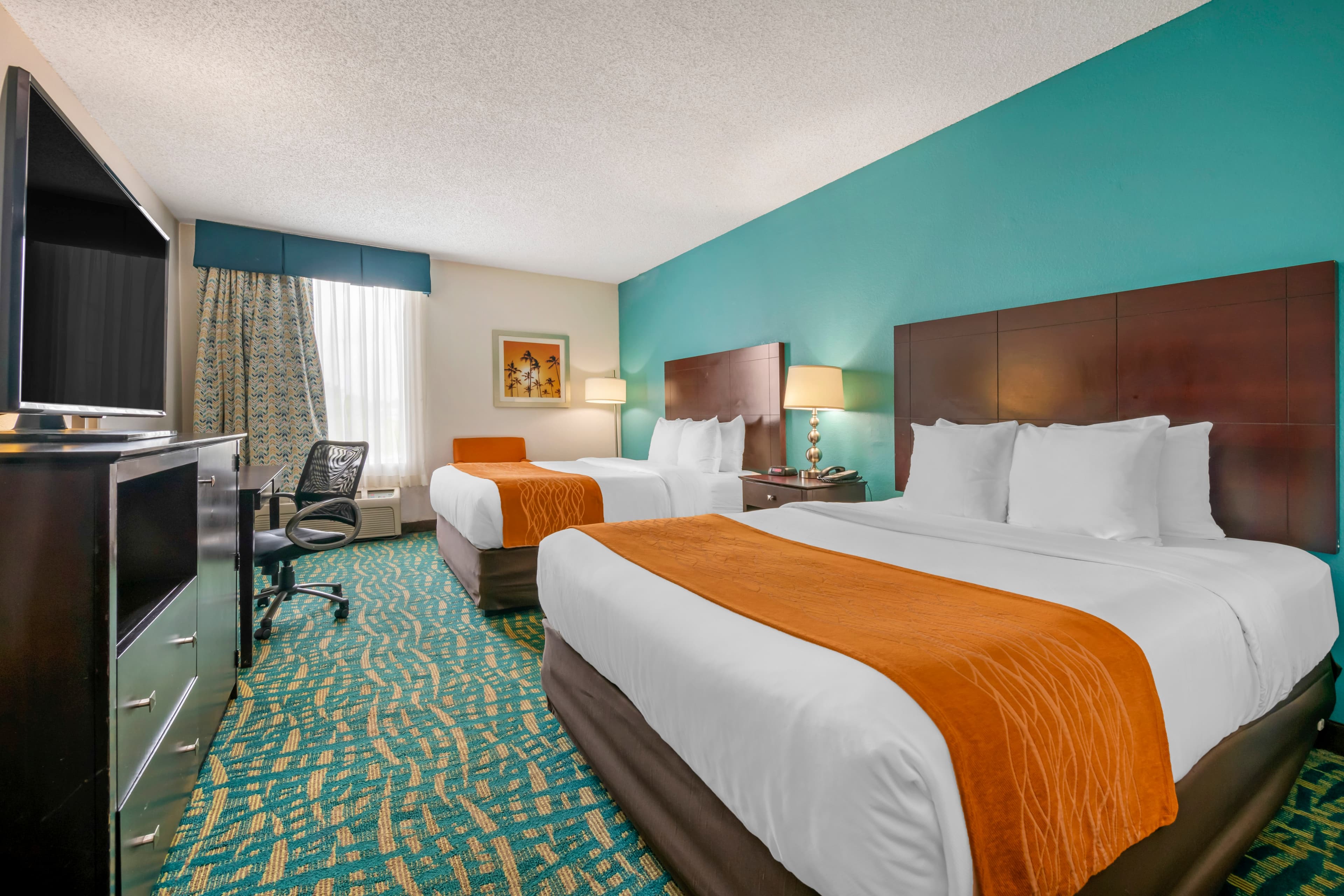 Comfort Inn & Suites Fort Lauderdale West Turnpike — 19
