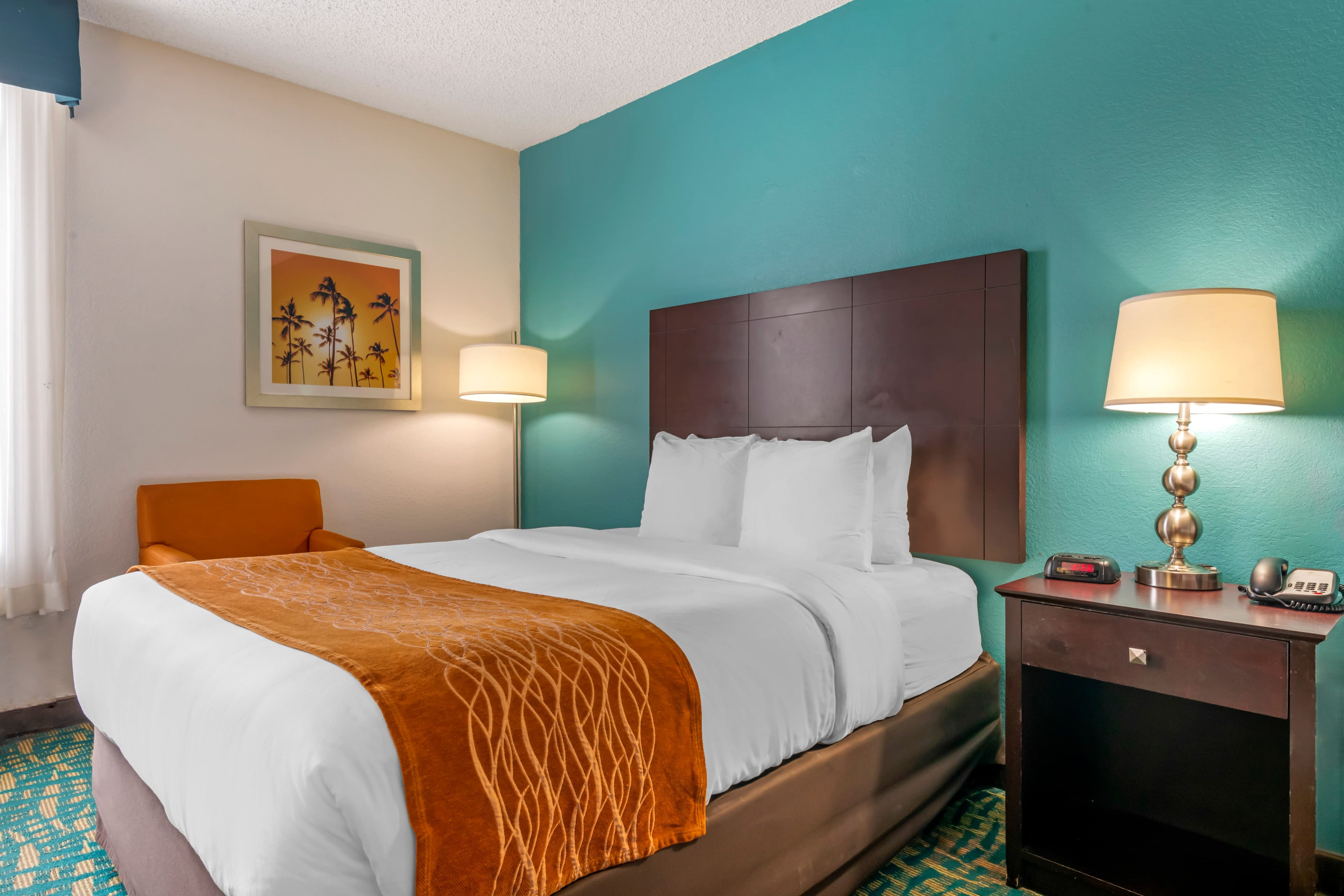 Comfort Inn & Suites Fort Lauderdale West Turnpike — 10