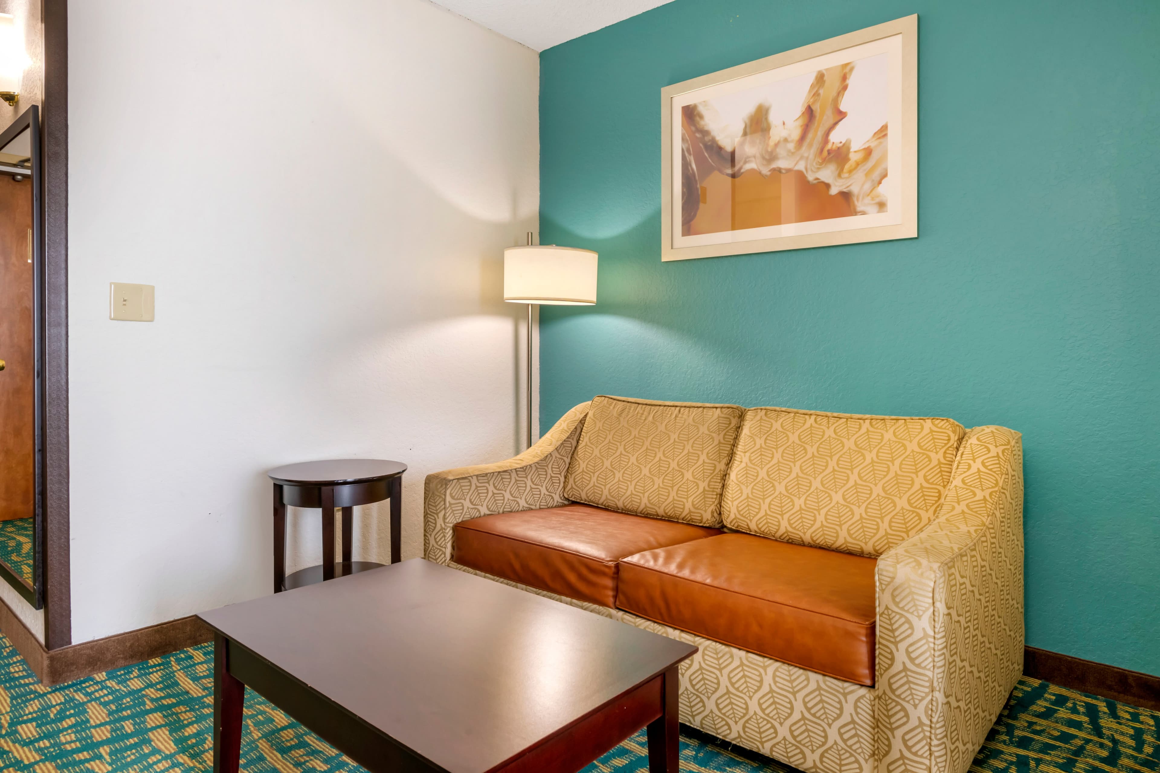 Comfort Inn & Suites Fort Lauderdale West Turnpike — 23