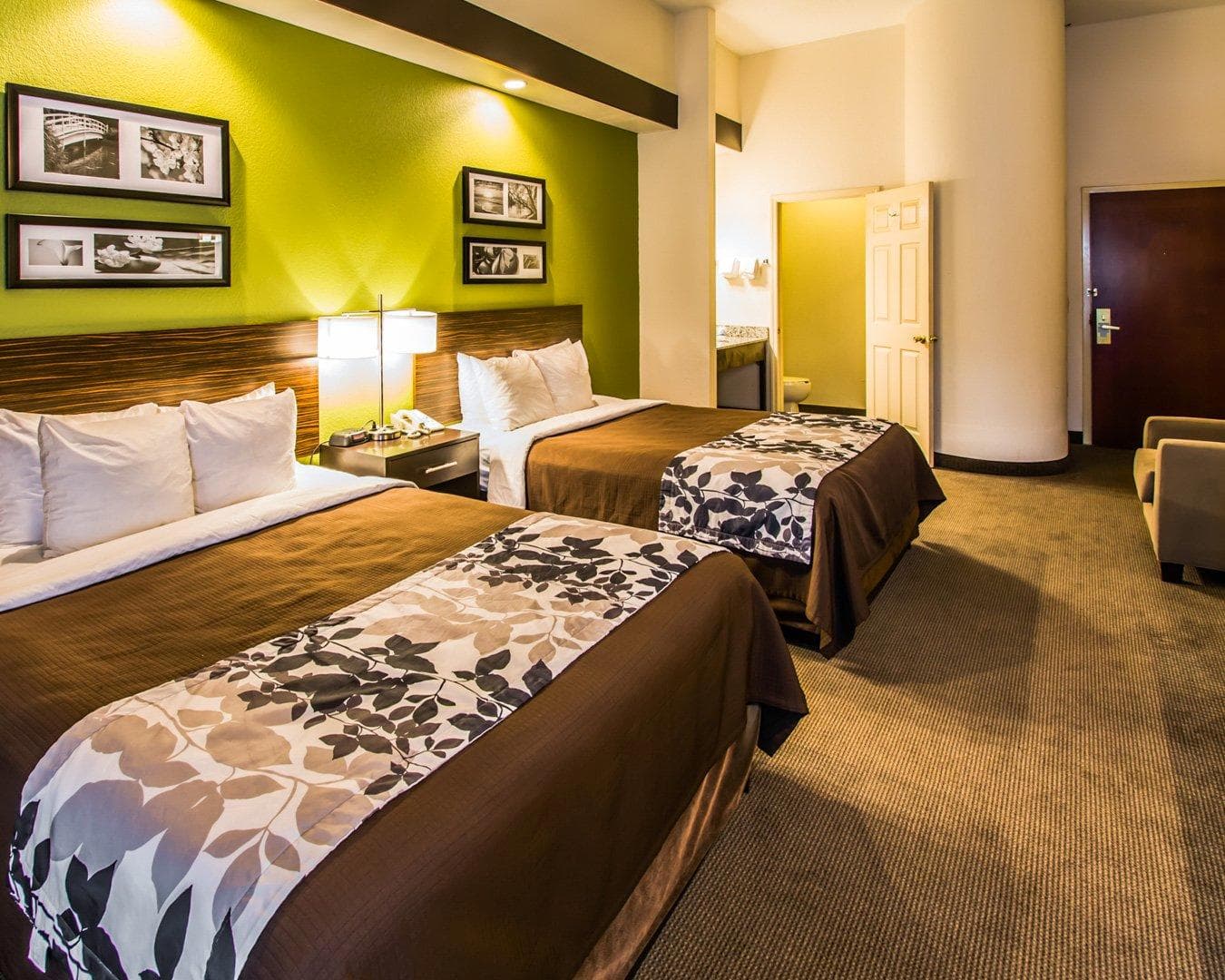 Sleep Inn & Suites Orlando International Airport — 6