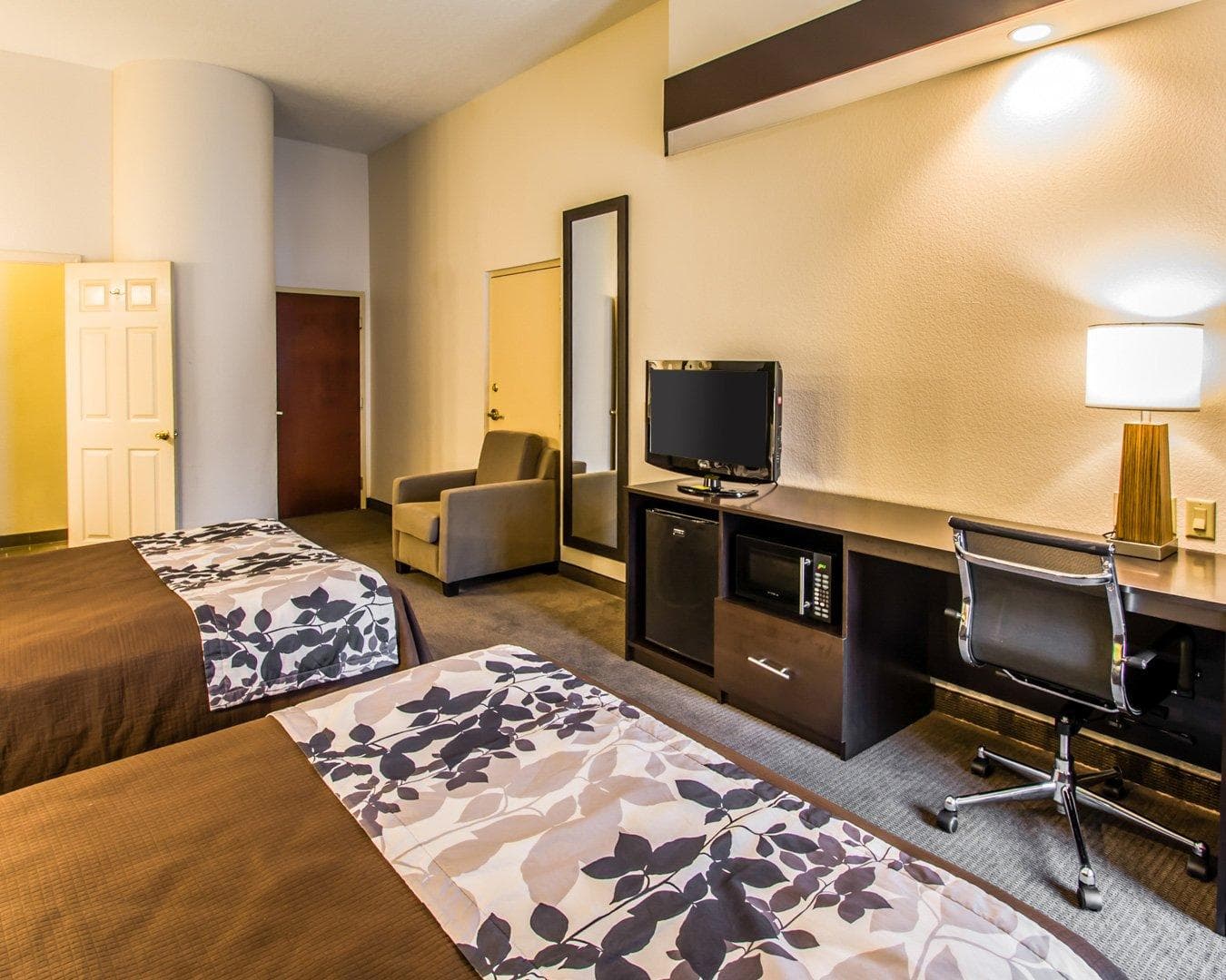 Sleep Inn & Suites Orlando International Airport — 7